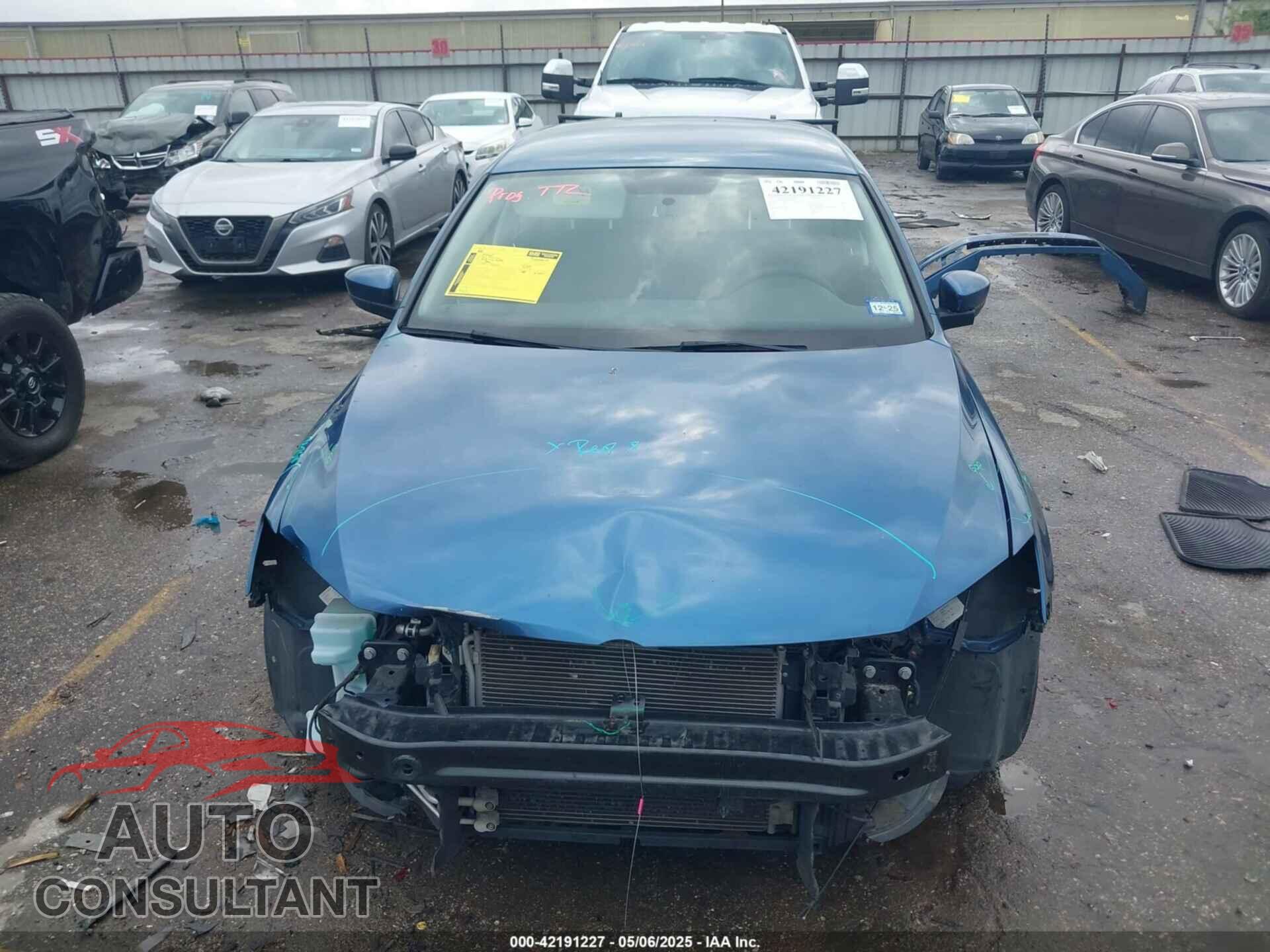 VOLKSWAGEN JETTA 2017 - 3VW2B7AJ7HM234046