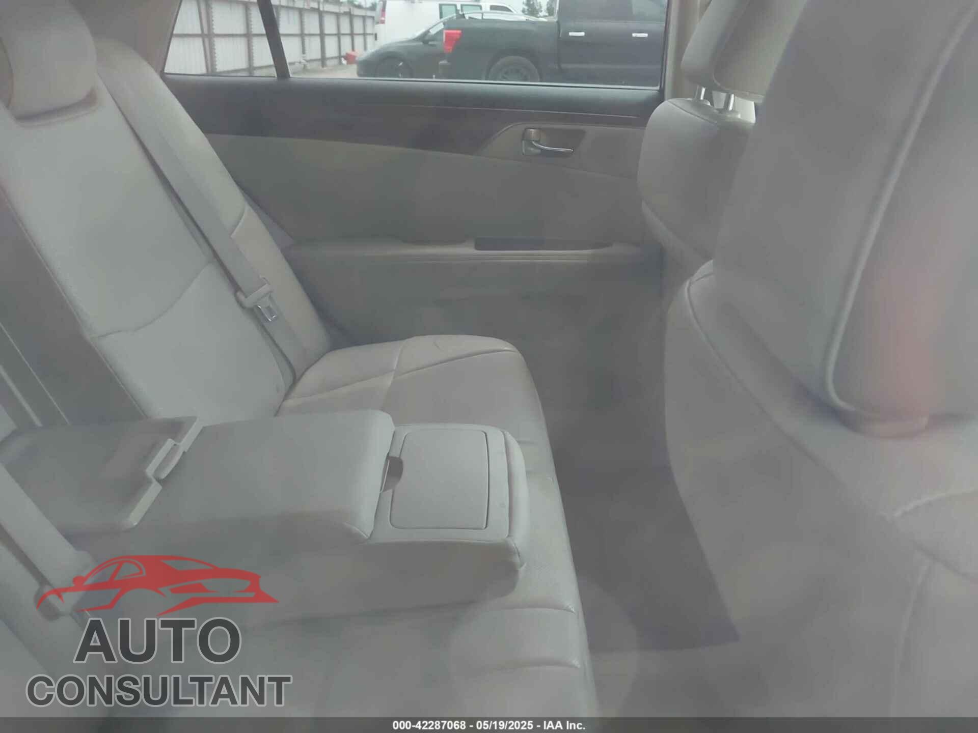 TOYOTA AVALON 2011 - 4T1BK3DB2BU378800