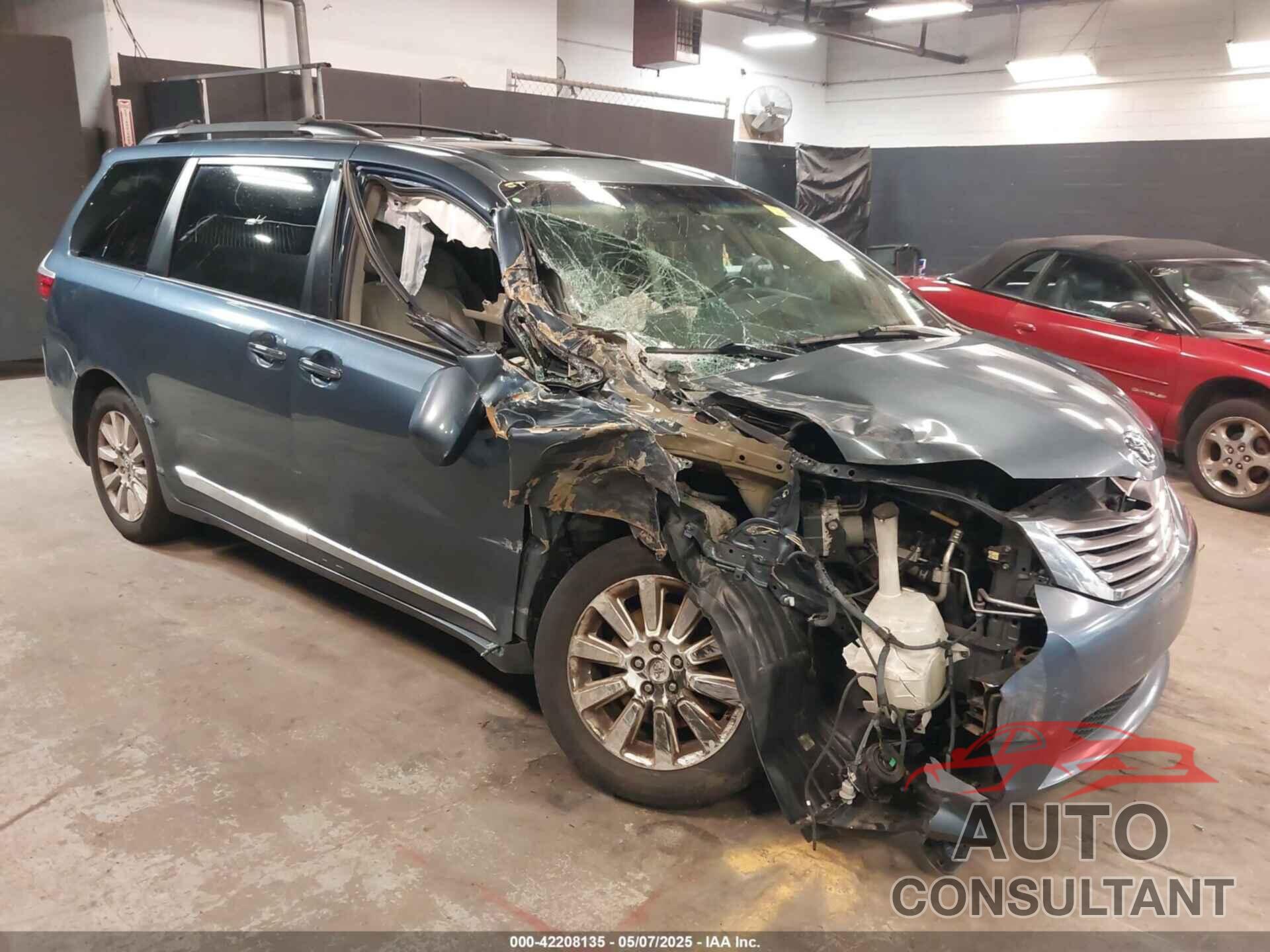 TOYOTA SIENNA 2015 - 5TDDK3DC3FS100407