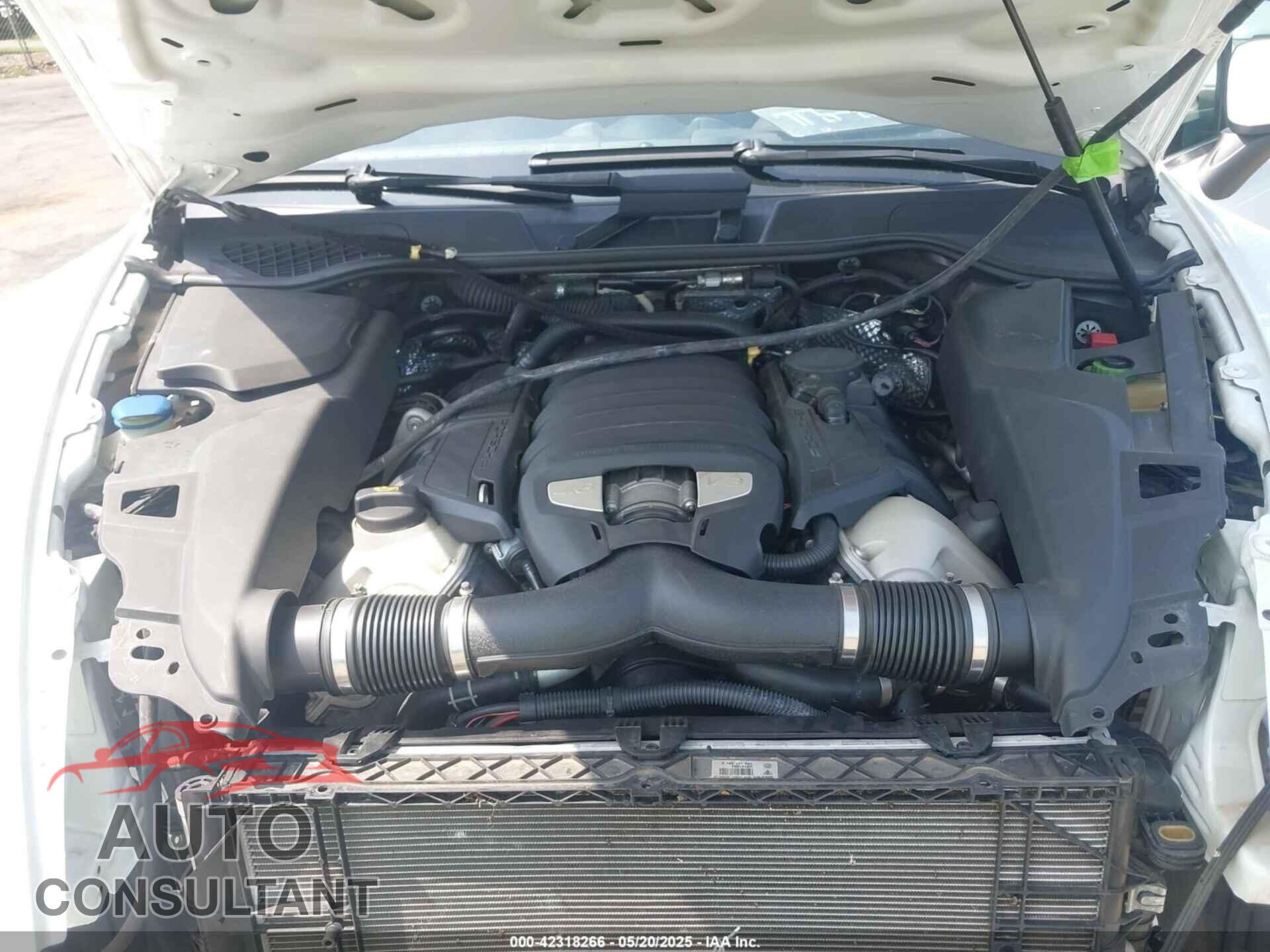 PORSCHE CAYENNE 2013 - WP1AB2A20DLA86634
