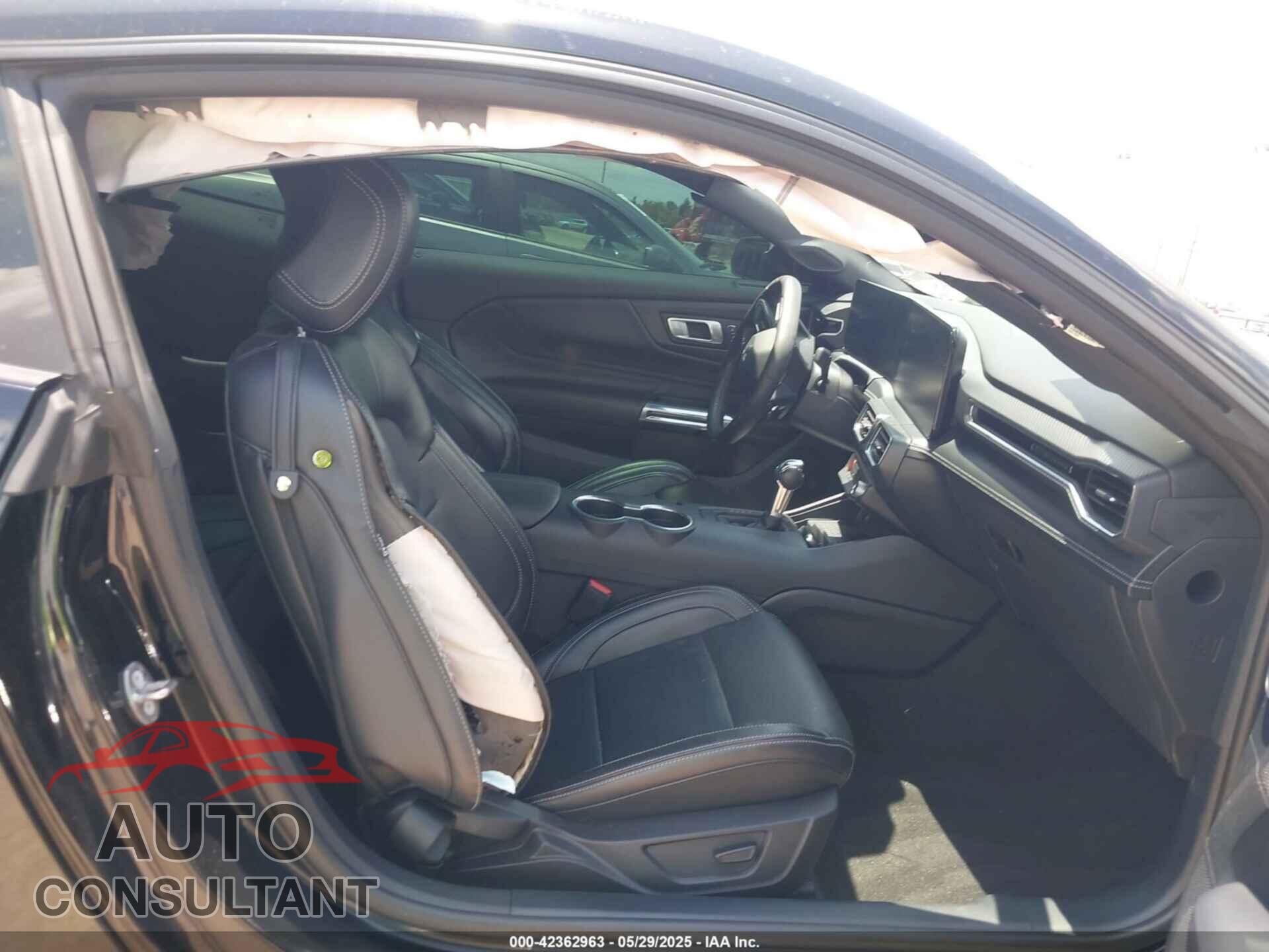 FORD MUSTANG 2024 - 1FA6P8CF9R5410189
