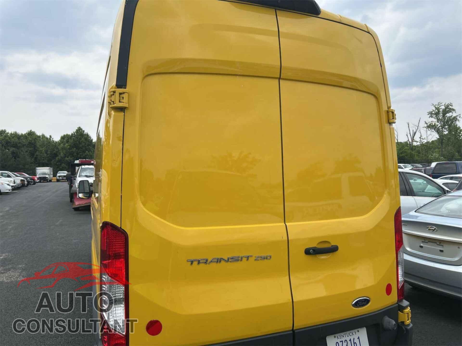 FORD TRANSIT-250 2018 - 1FTKR3XM4JKA45361