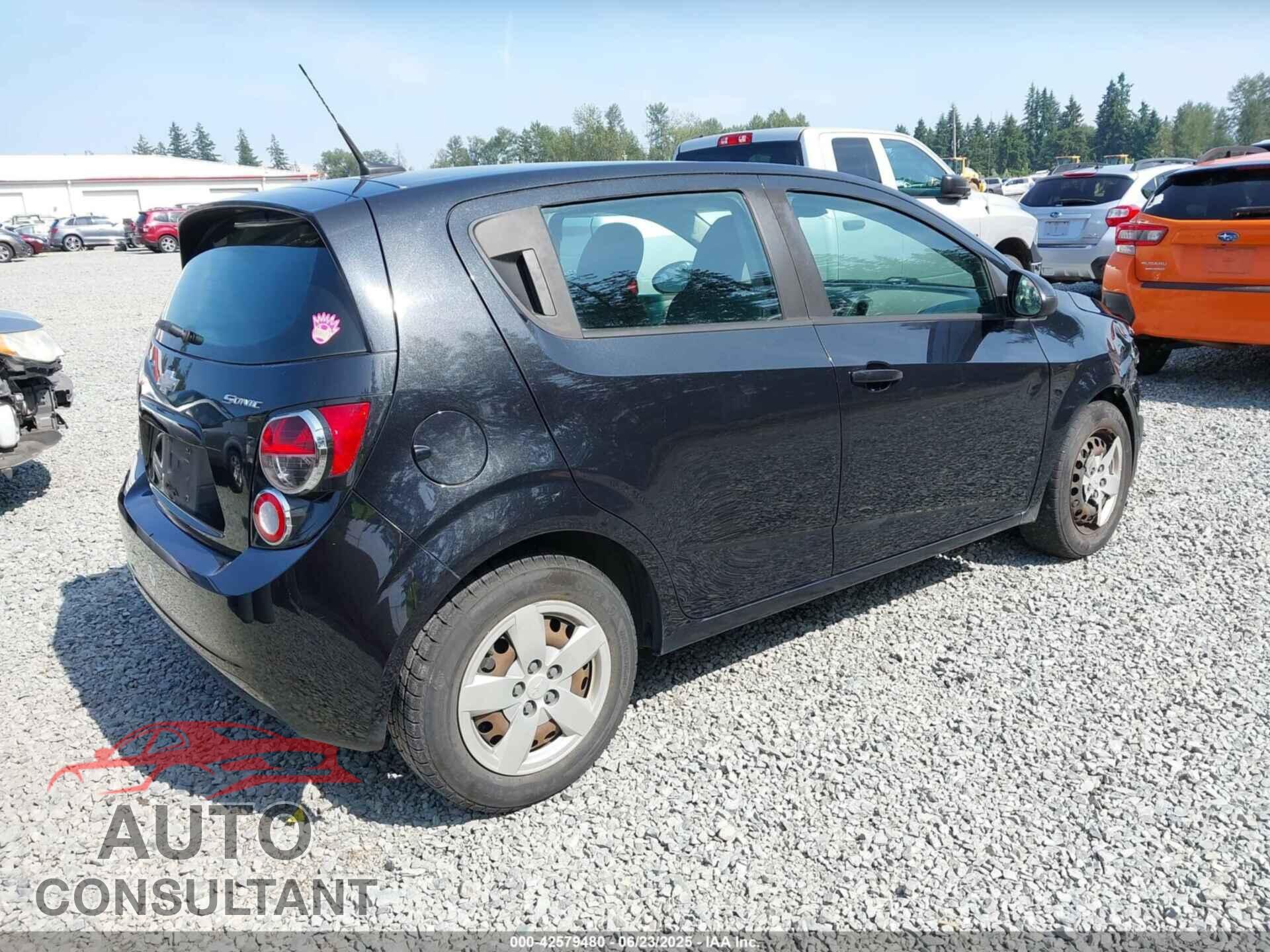 CHEVROLET SONIC 2013 - 1G1JB6SG0D4252673
