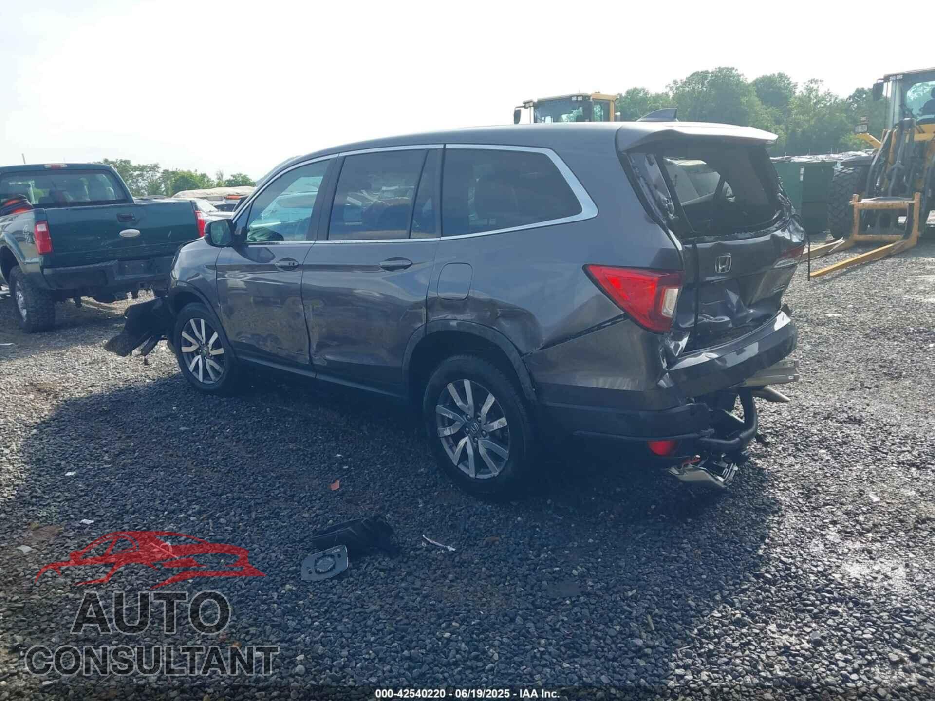 HONDA PILOT 2021 - 5FNYF6H36MB038844