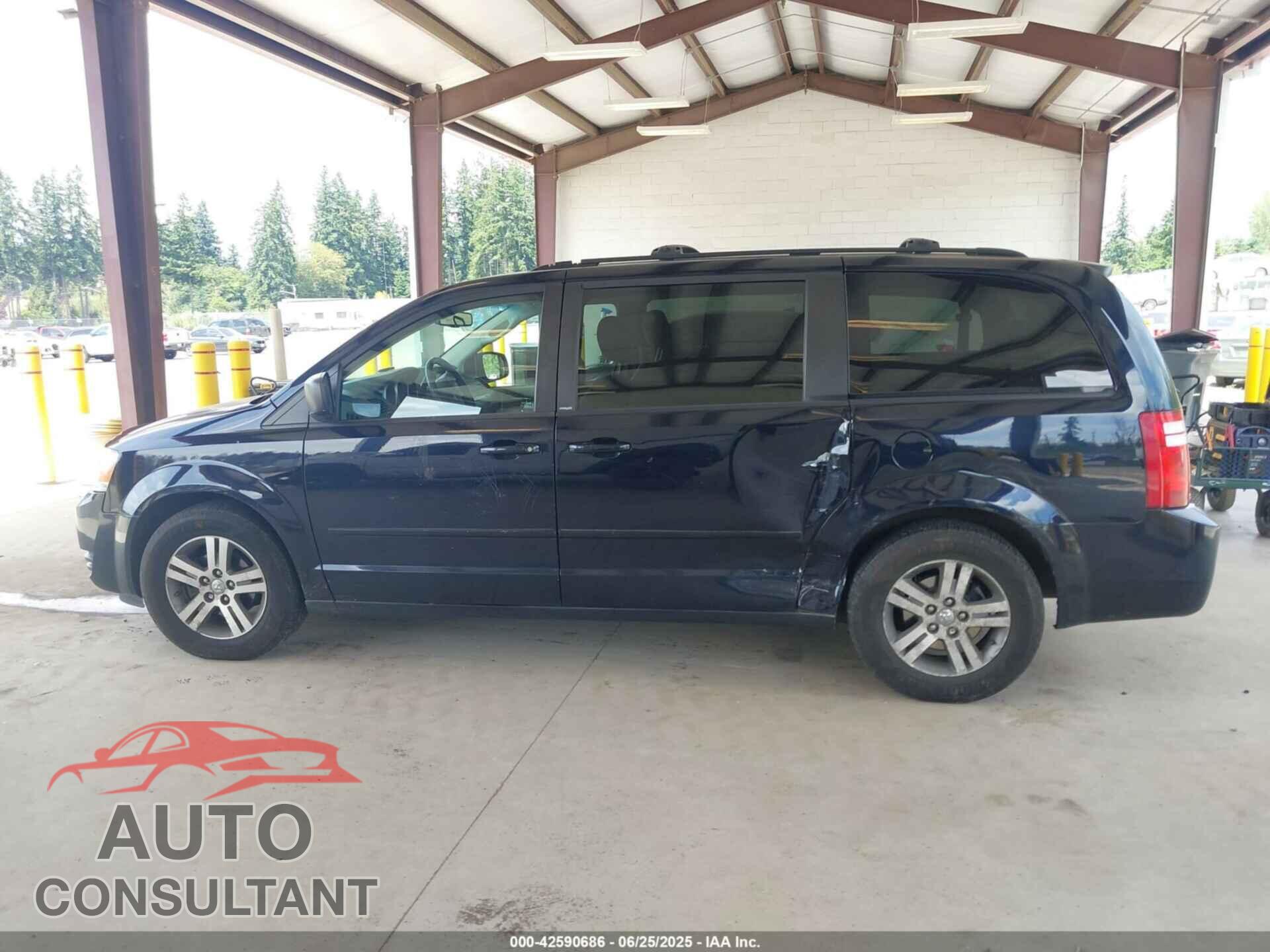 DODGE GRAND CARAVAN 2010 - 2D4RN4DE0AR224501