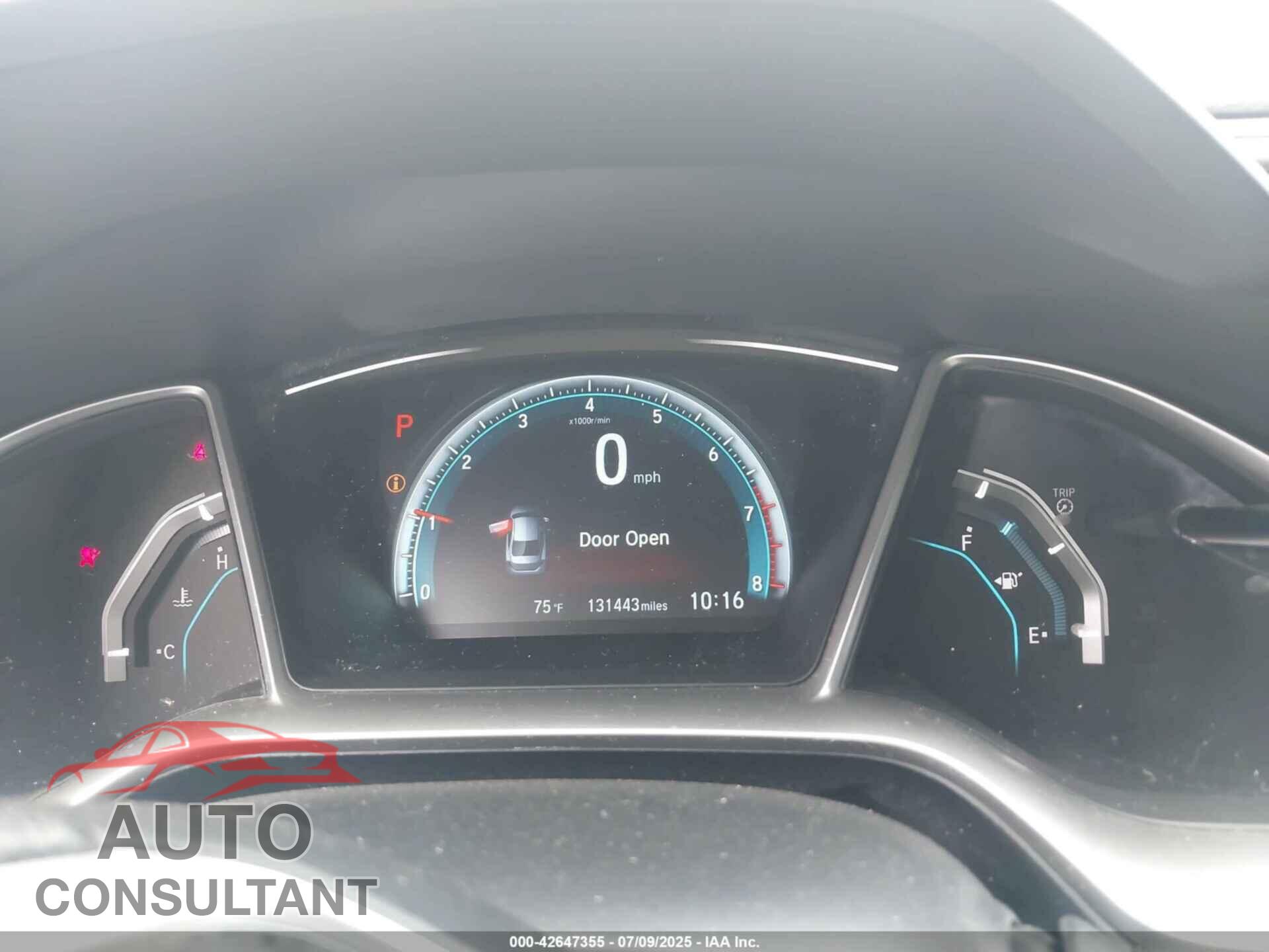 HONDA CIVIC 2018 - 2HGFC2F78JH501976