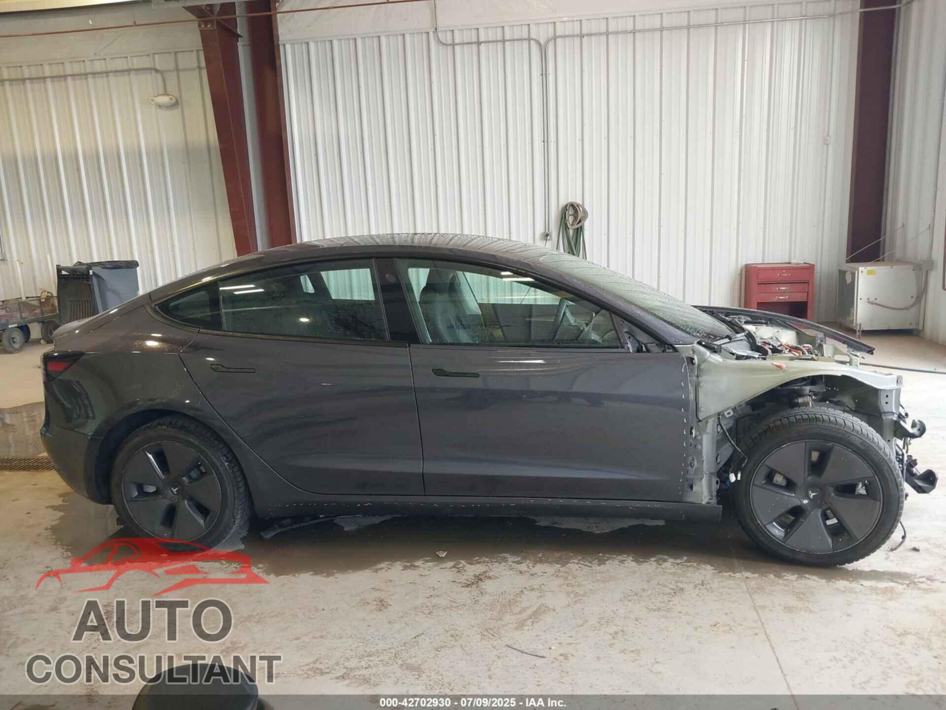 TESLA MODEL 3 2023 - 5YJ3E1EB3PF387895