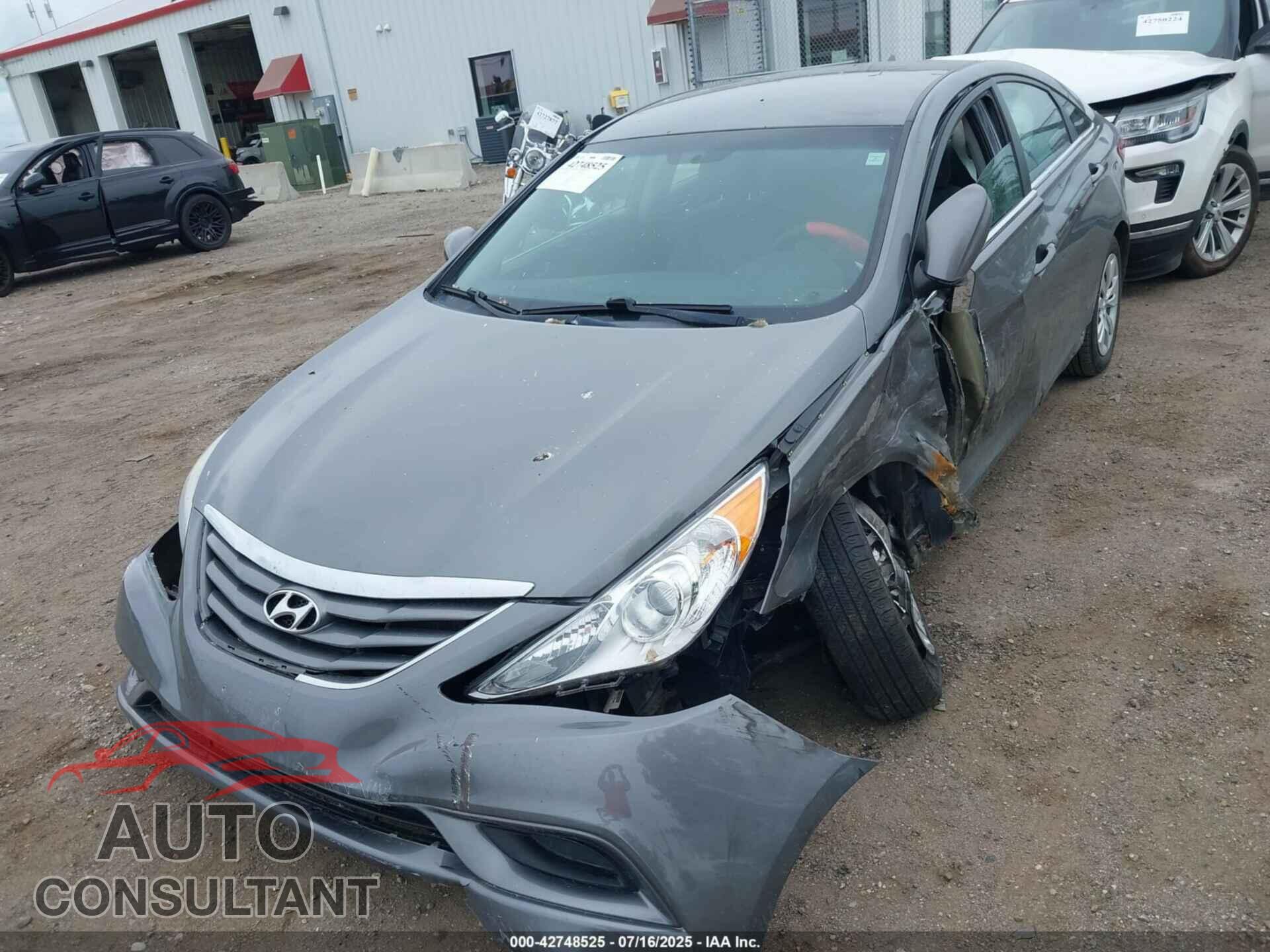 HYUNDAI SONATA 2011 - 5NPEB4ACXBH072085
