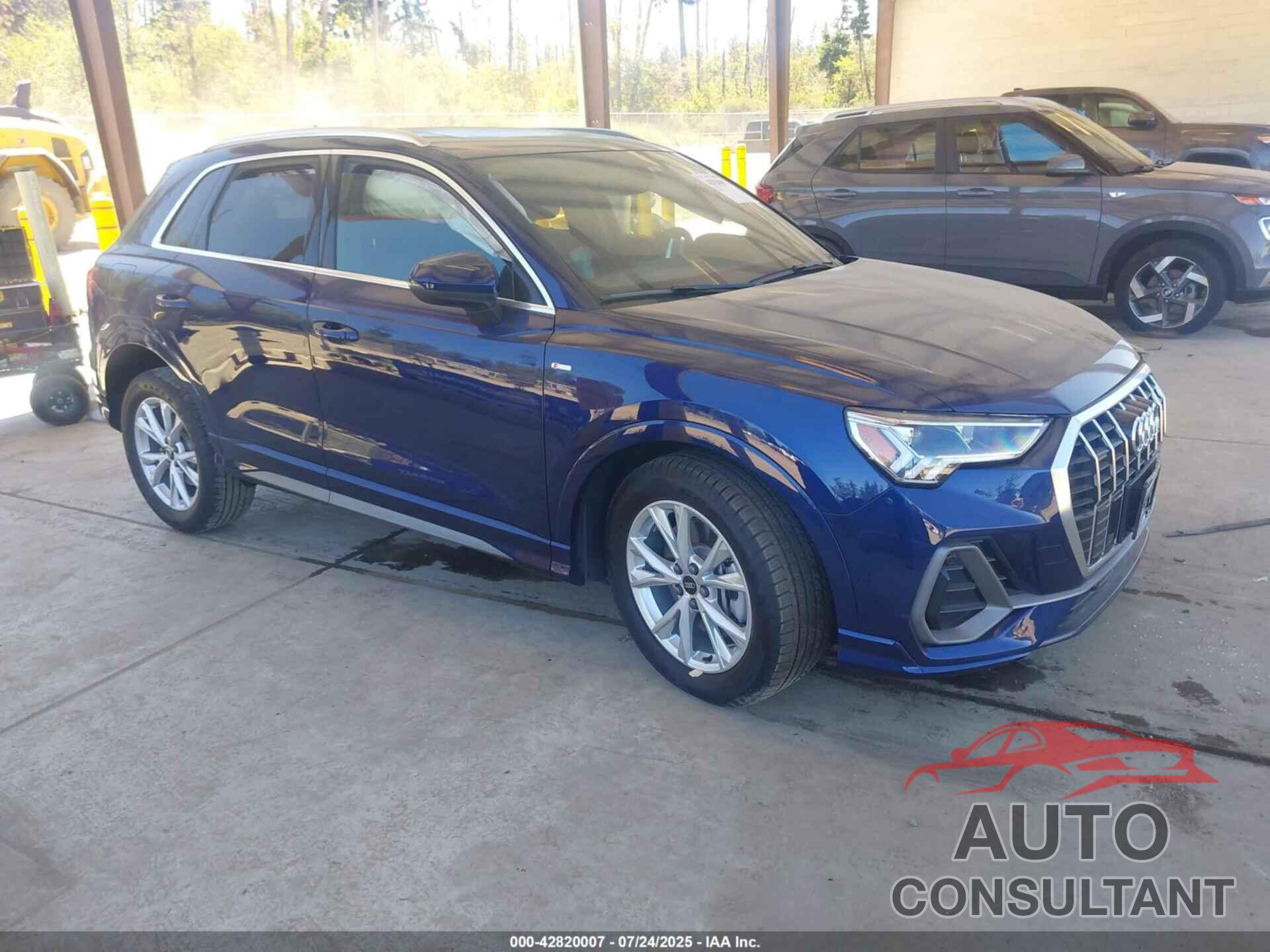 AUDI Q3 2022 - WA1EECF37N1080208