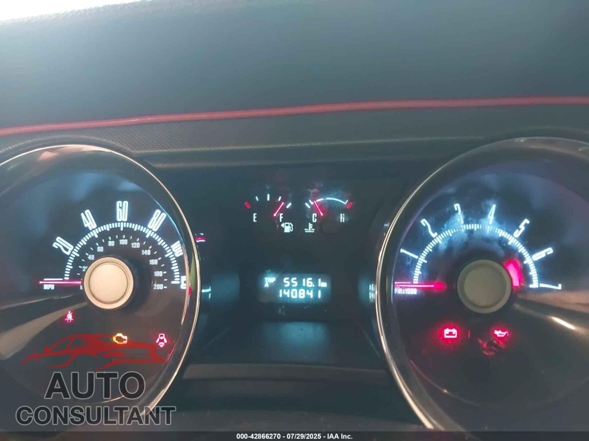 FORD MUSTANG 2010 - 1ZVBP8AN1A5124096