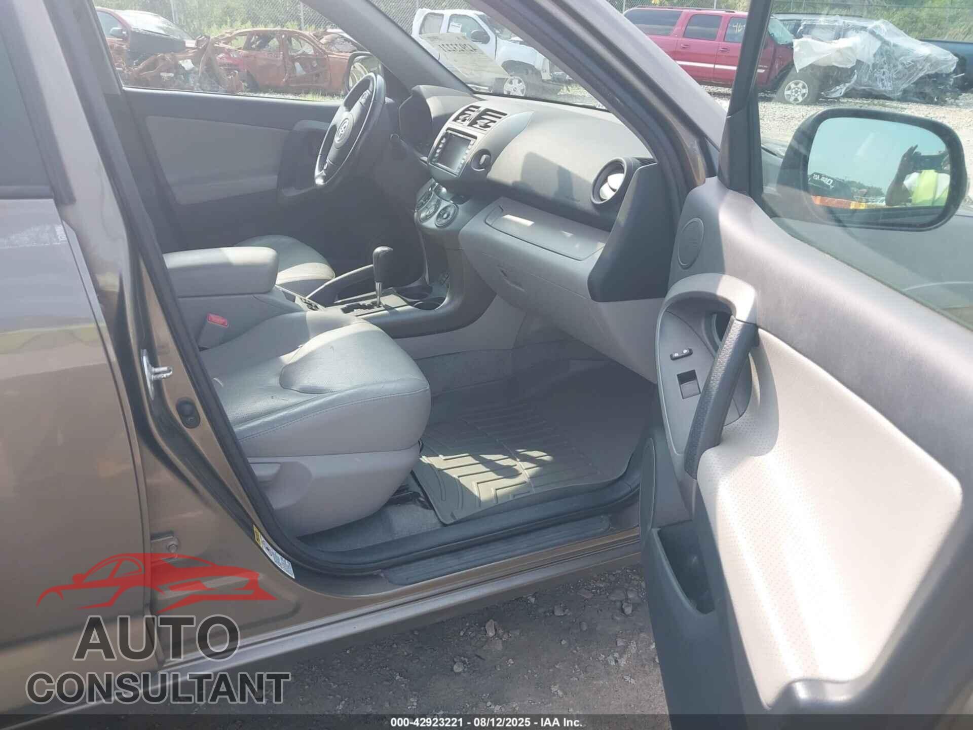 TOYOTA RAV4 2010 - 2T3DK4DV6AW033199
