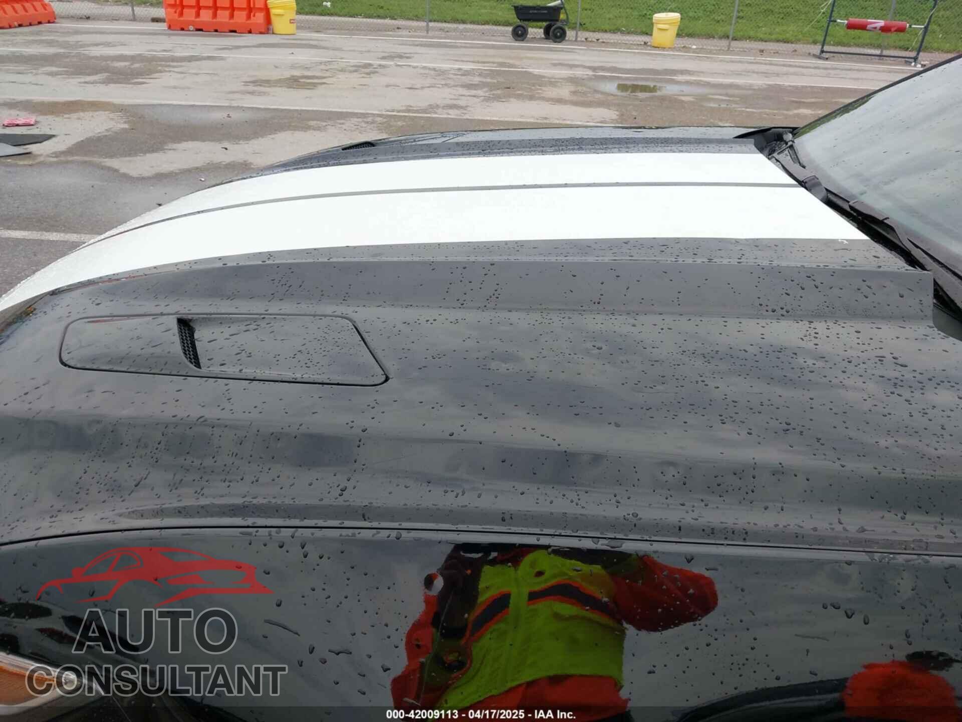 FORD MUSTANG 2017 - 1FA6P8CF1H5333638