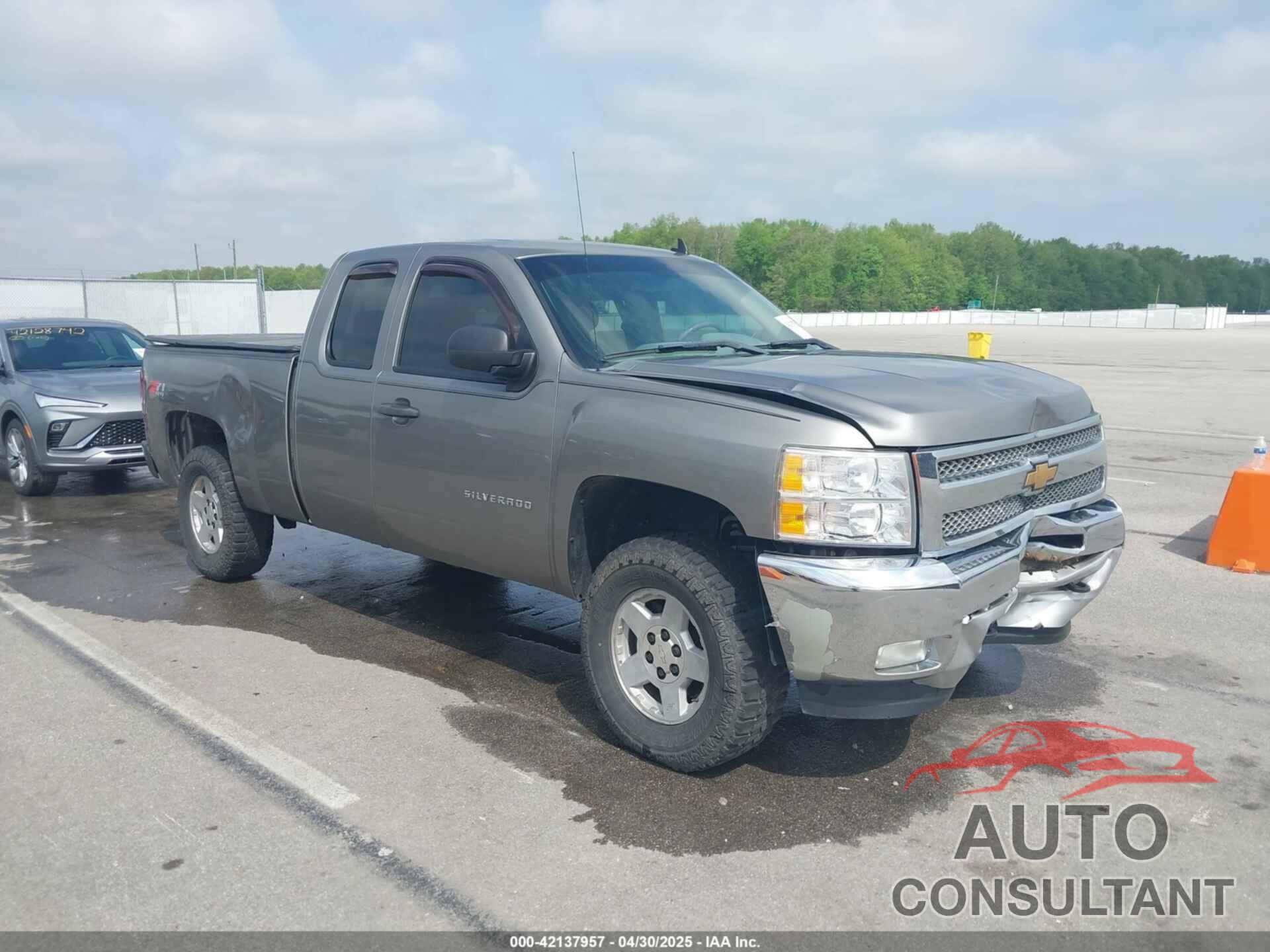 CHEVROLET SILVERADO 1500 2012 - 1GCRKSE72CZ187549