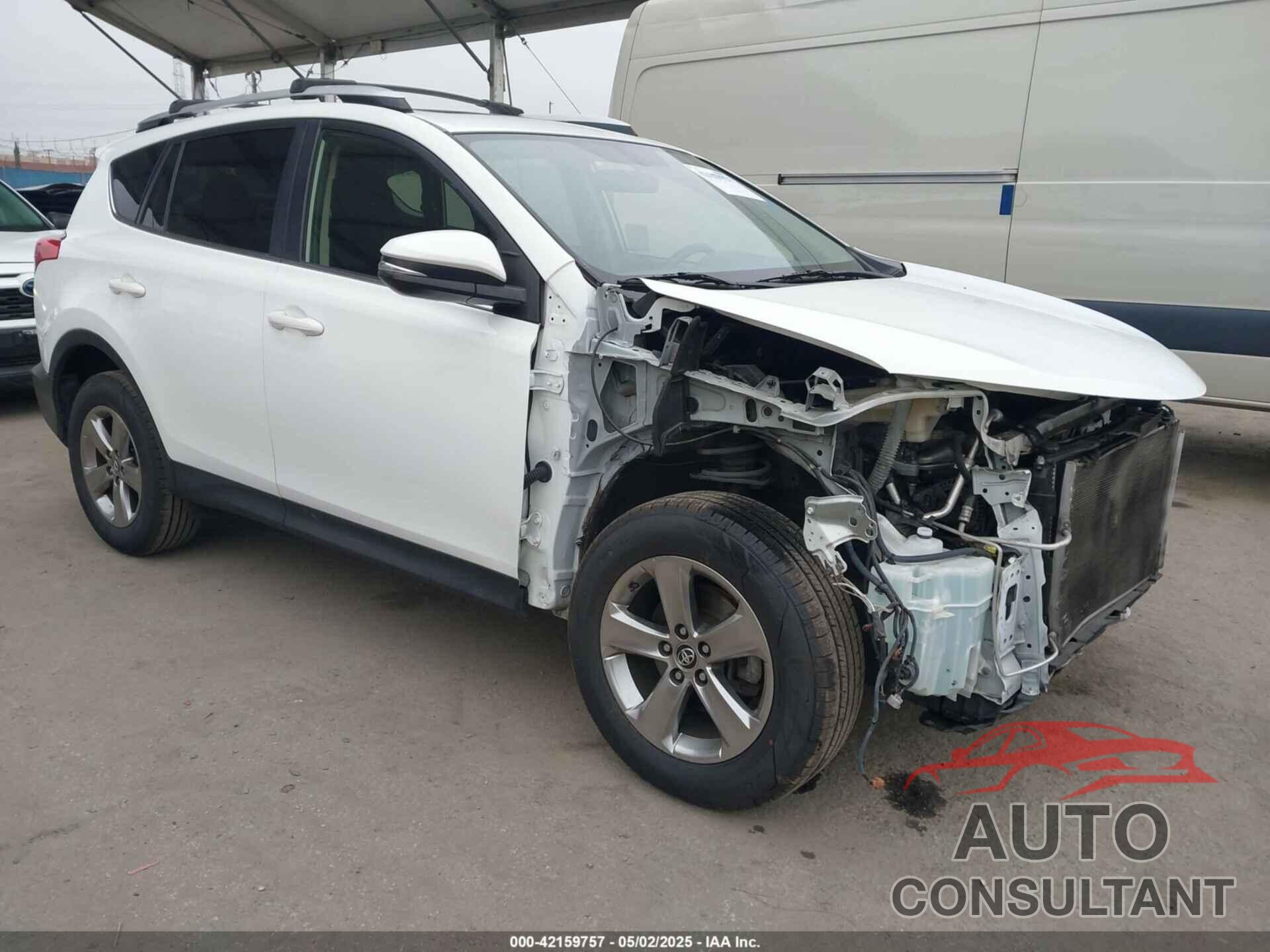 TOYOTA RAV4 2015 - JTMWFREV6FD075613