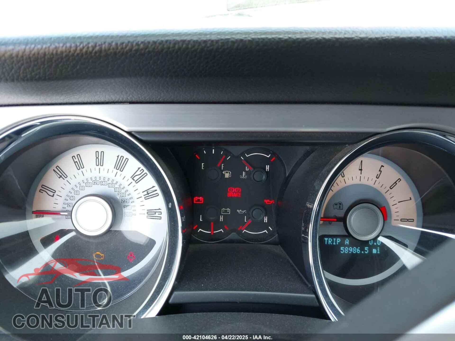 FORD MUSTANG 2012 - 1ZVBP8FF4C5263689