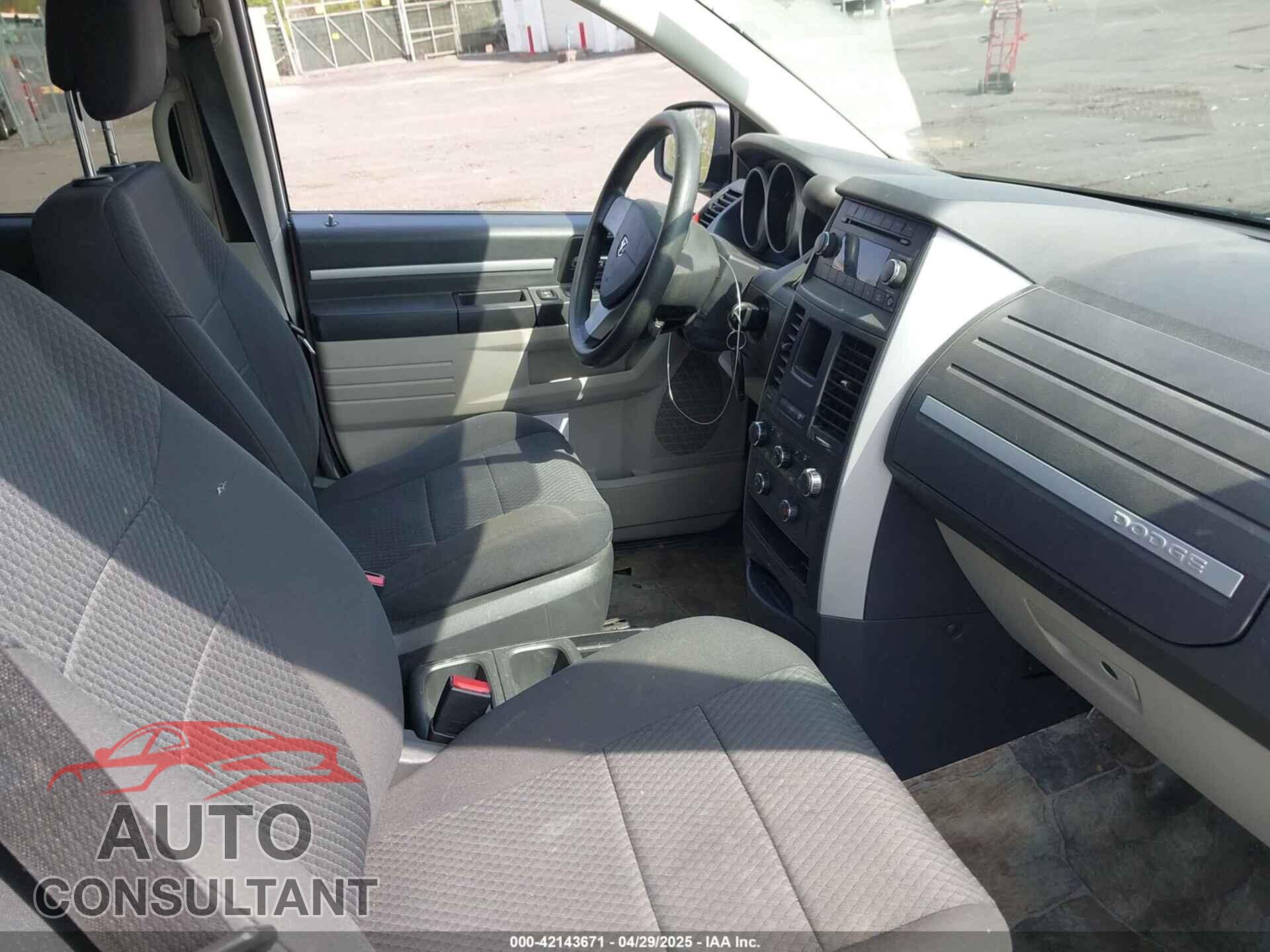 DODGE GRAND CARAVAN 2010 - 2D4RN4DEXAR348632