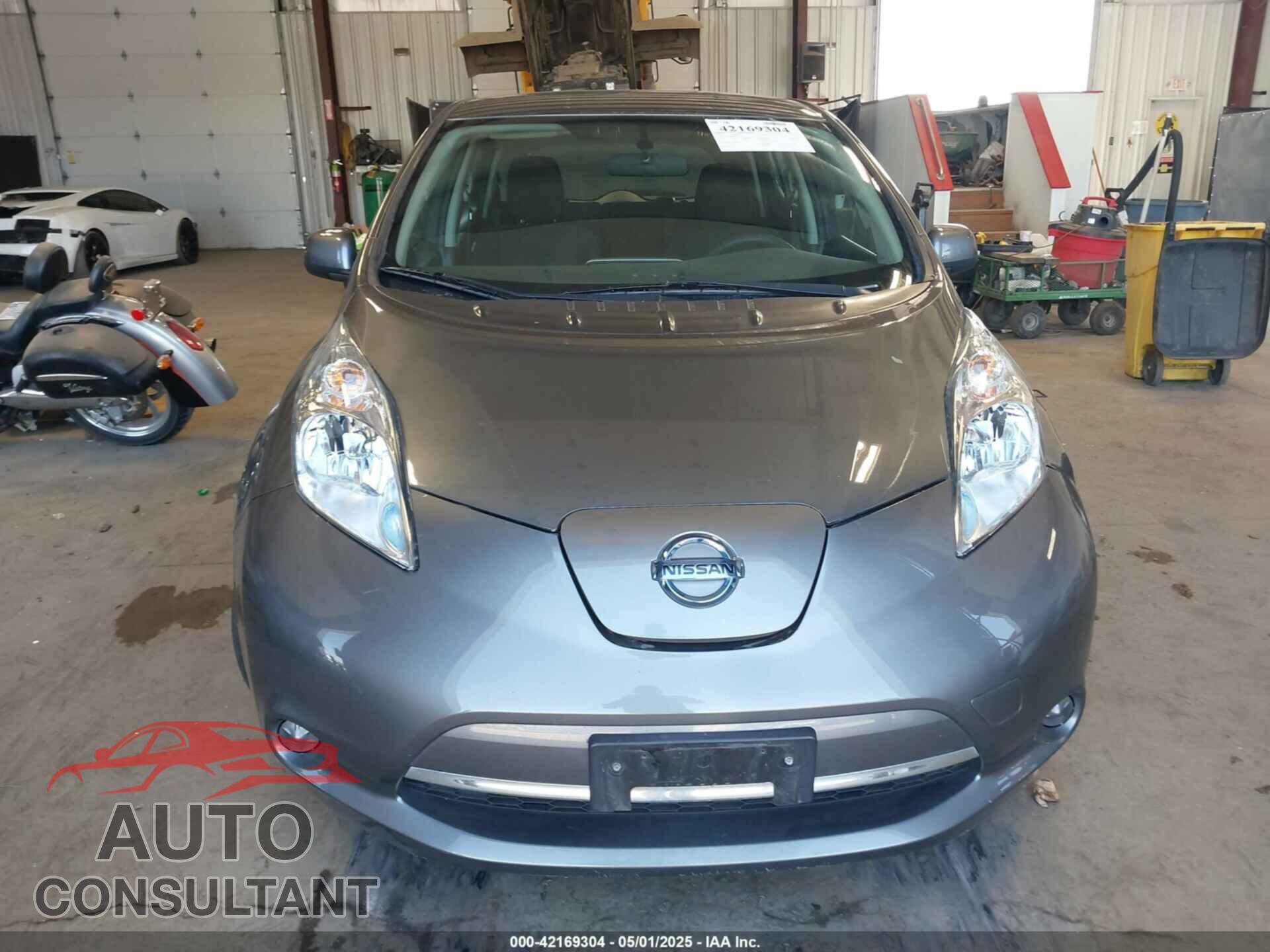 NISSAN LEAF 2017 - 1N4BZ0CP8HC301512