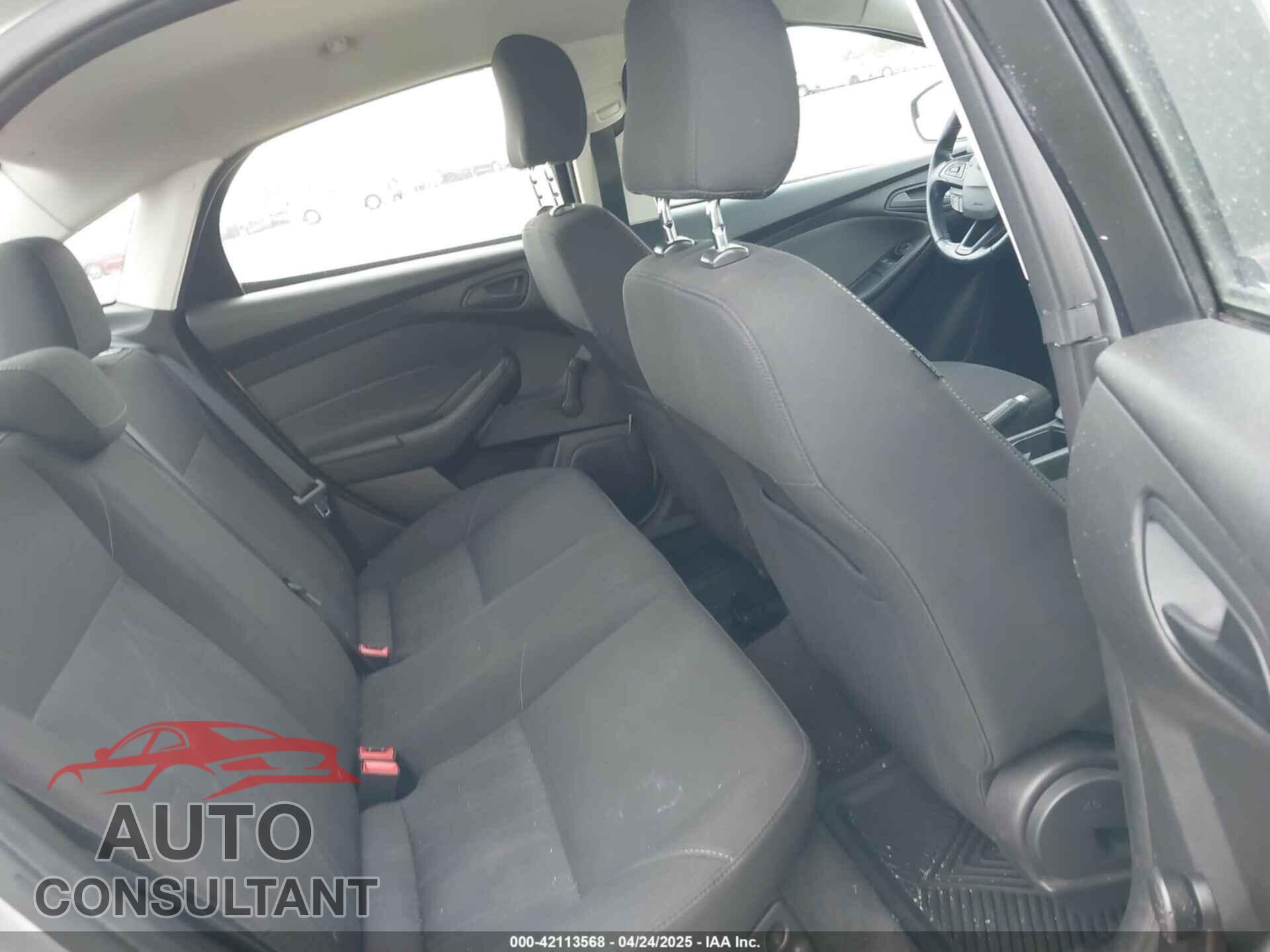 FORD FOCUS 2016 - 1FADP3E24GL407388