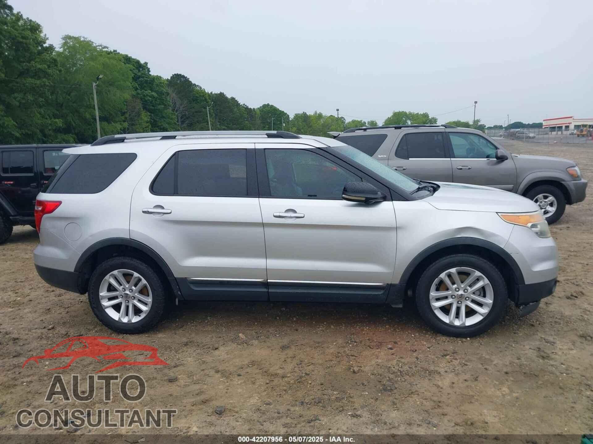 FORD EXPLORER 2011 - 1FMHK7D85BGA17582