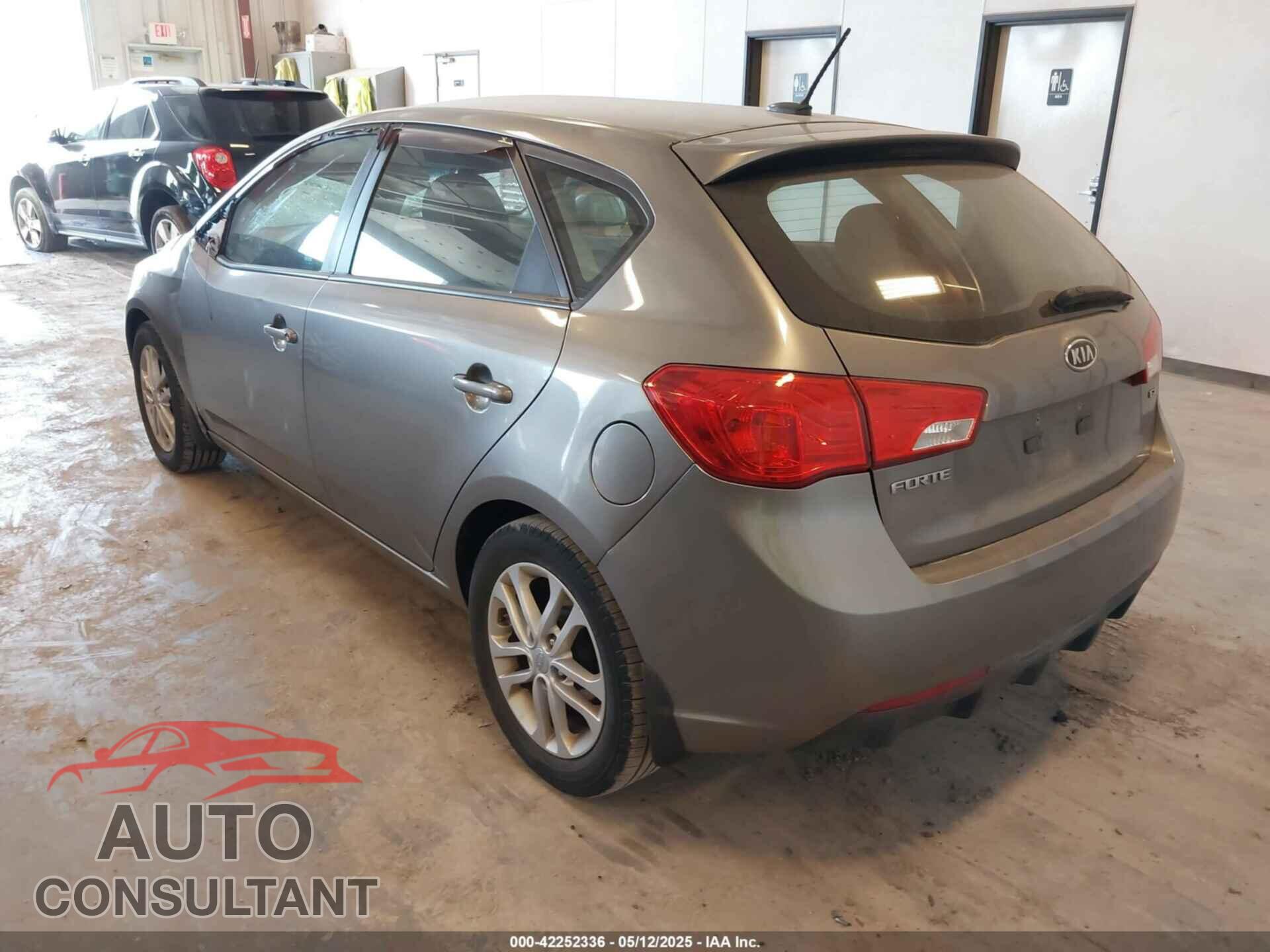 KIA FORTE 2012 - KNAFU5A25C5490533