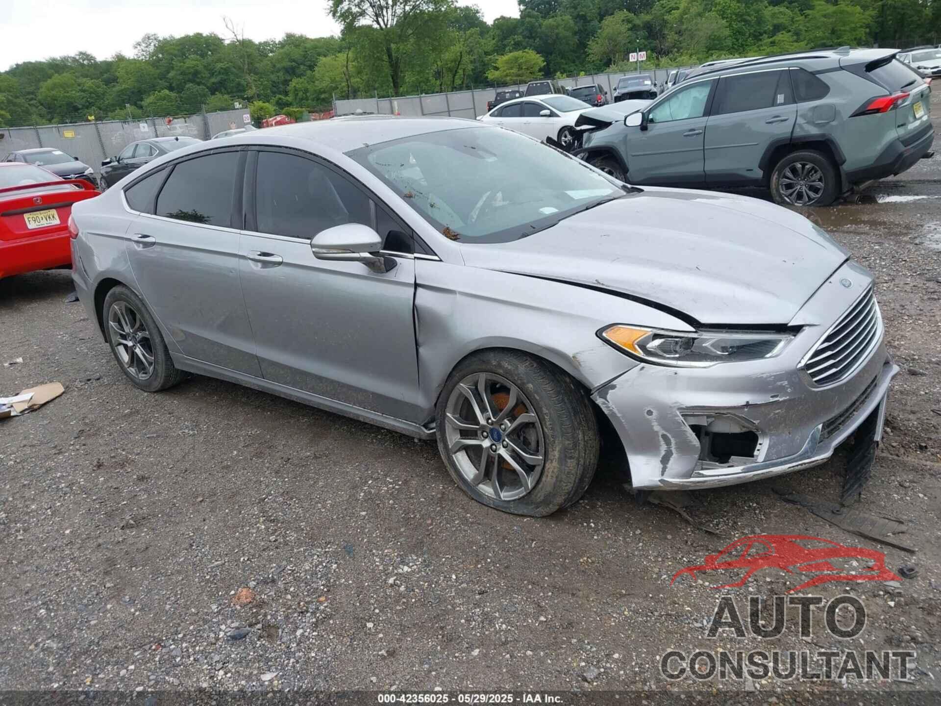 FORD FUSION 2020 - 3FA6P0CD6LR130394