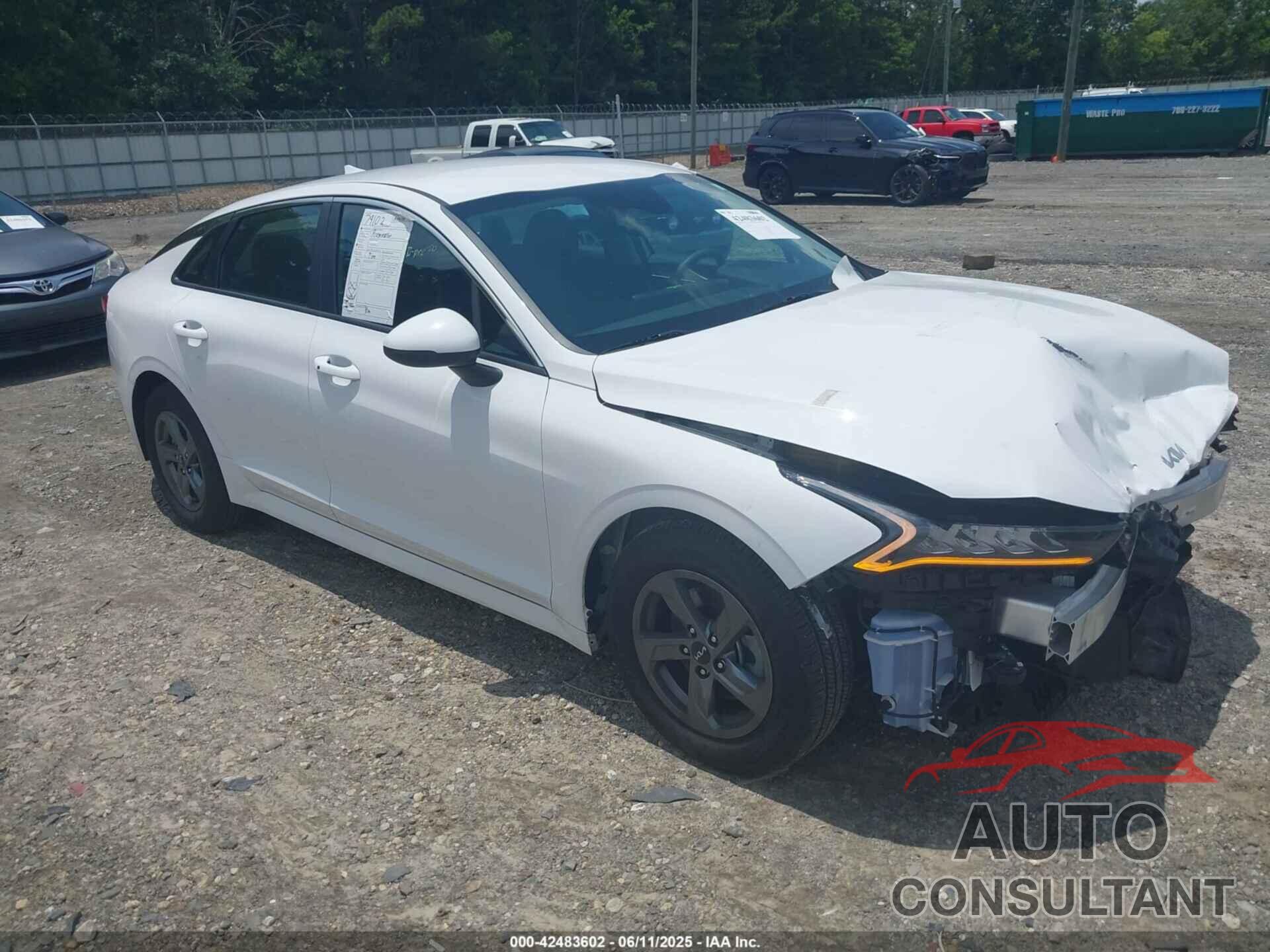 KIA K5 2023 - 5XXG14J22PG209929