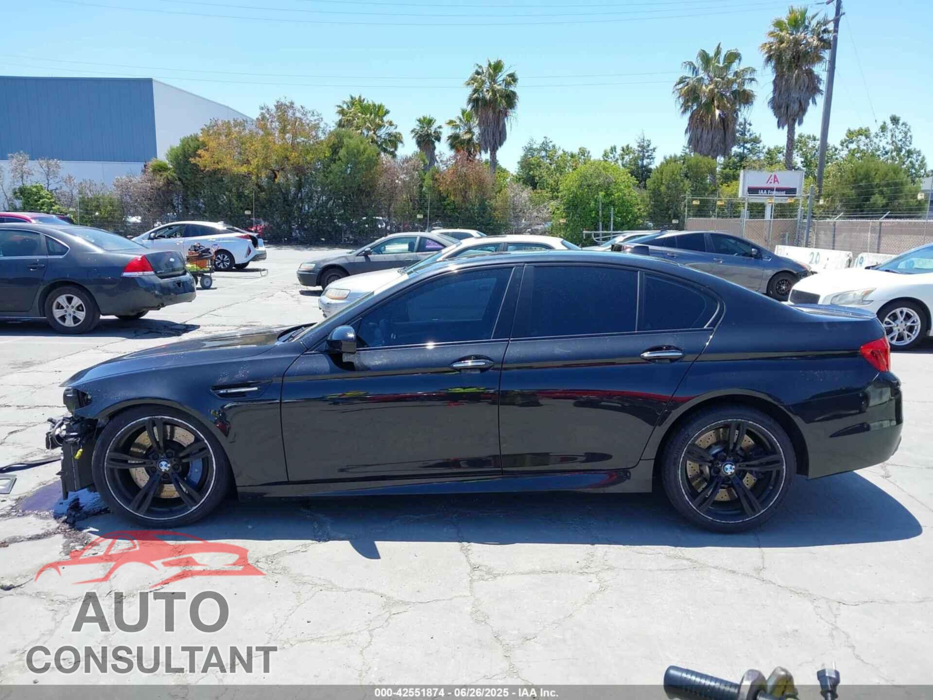 BMW M5 2014 - WBSFV9C55ED097776