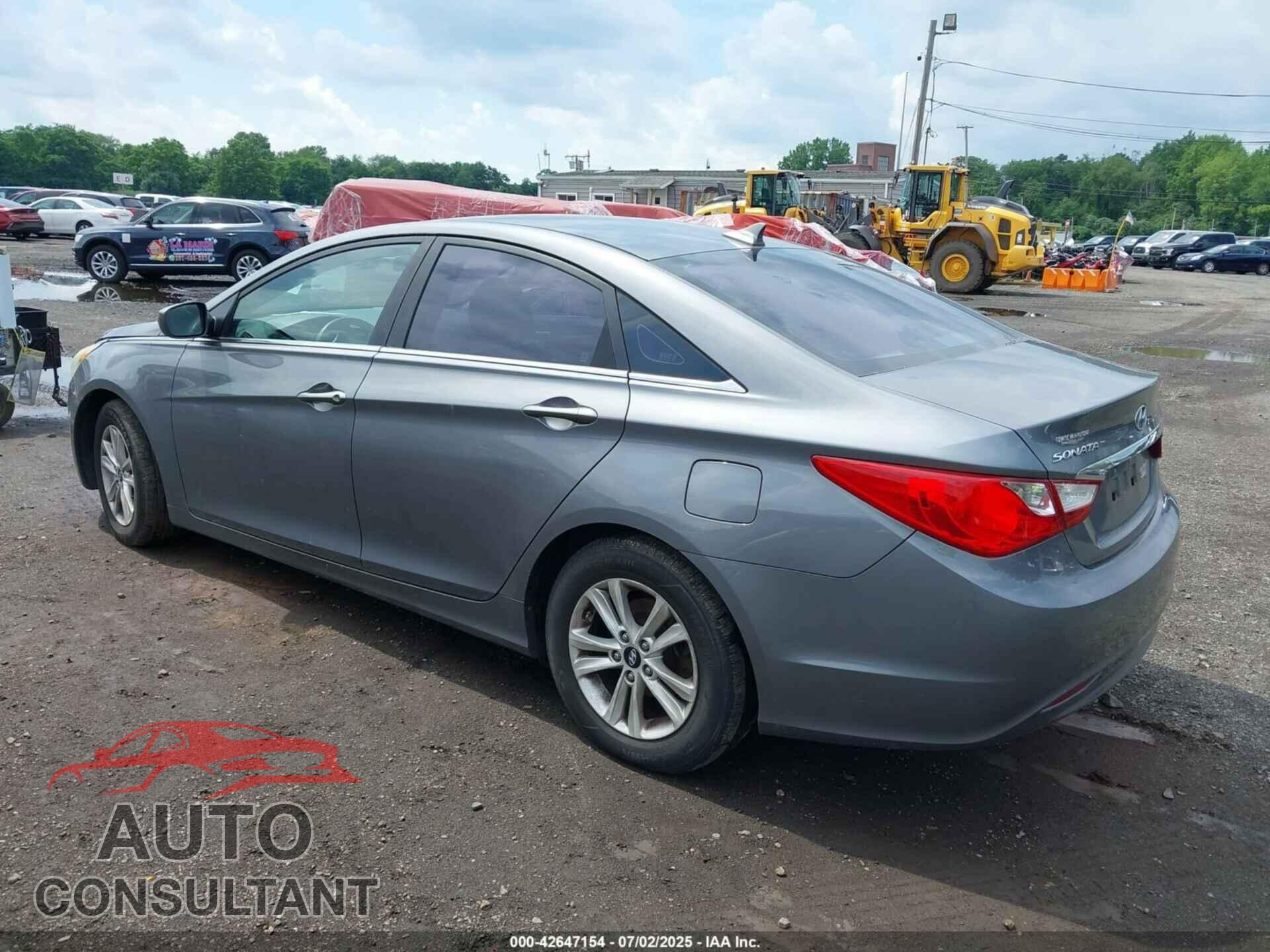 HYUNDAI SONATA 2011 - 5NPEB4AC5BH228968