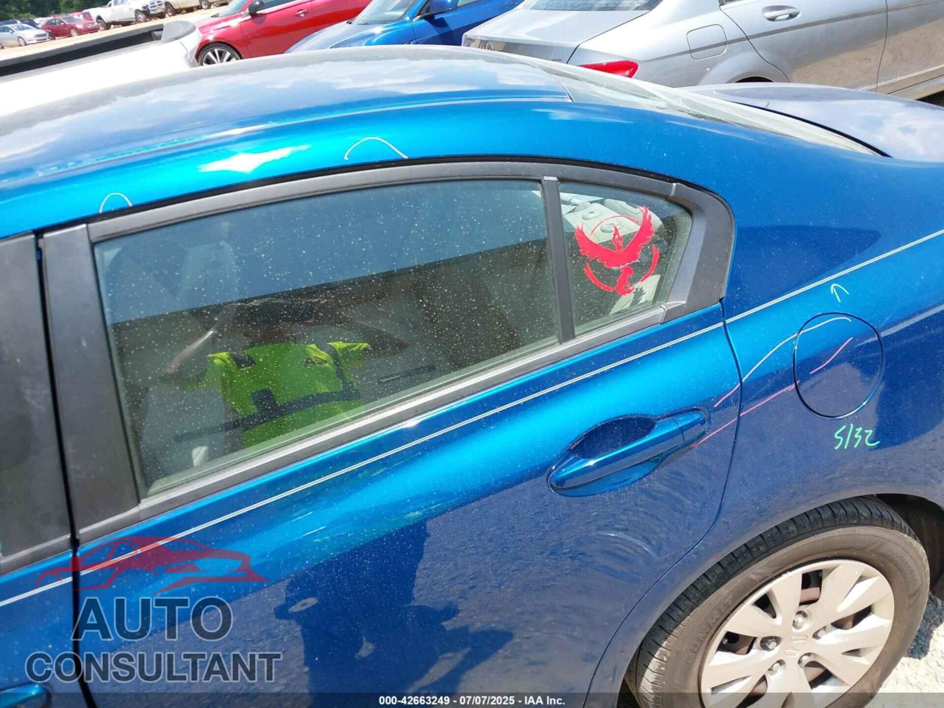 HONDA CIVIC 2012 - 19XFB2F51CE072467