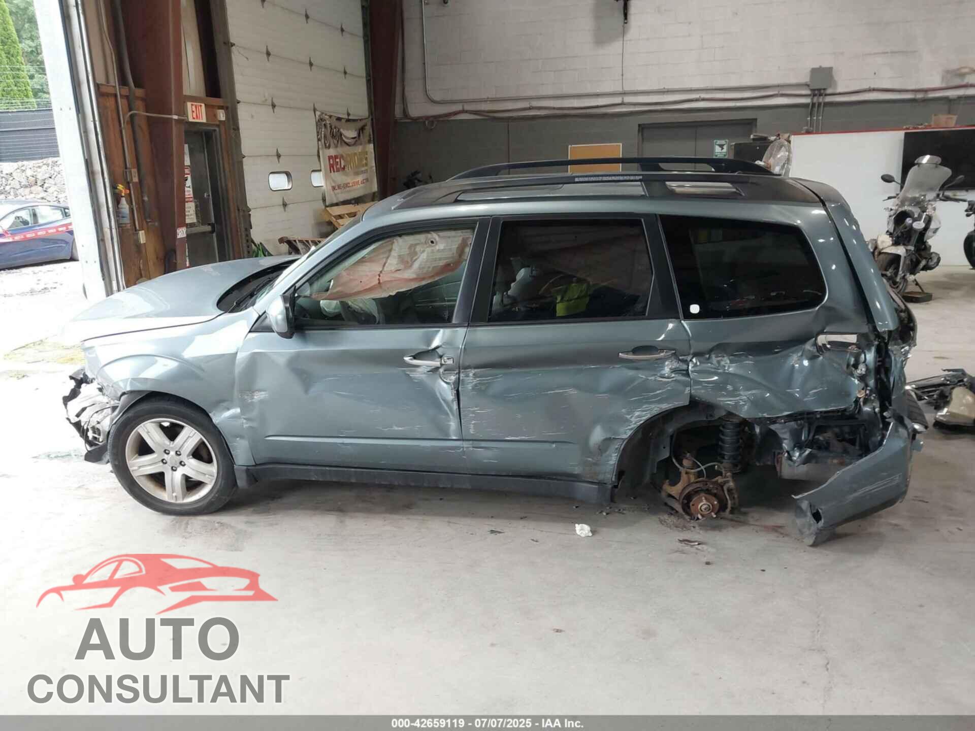 SUBARU FORESTER 2010 - JF2SH6CC2AH803794