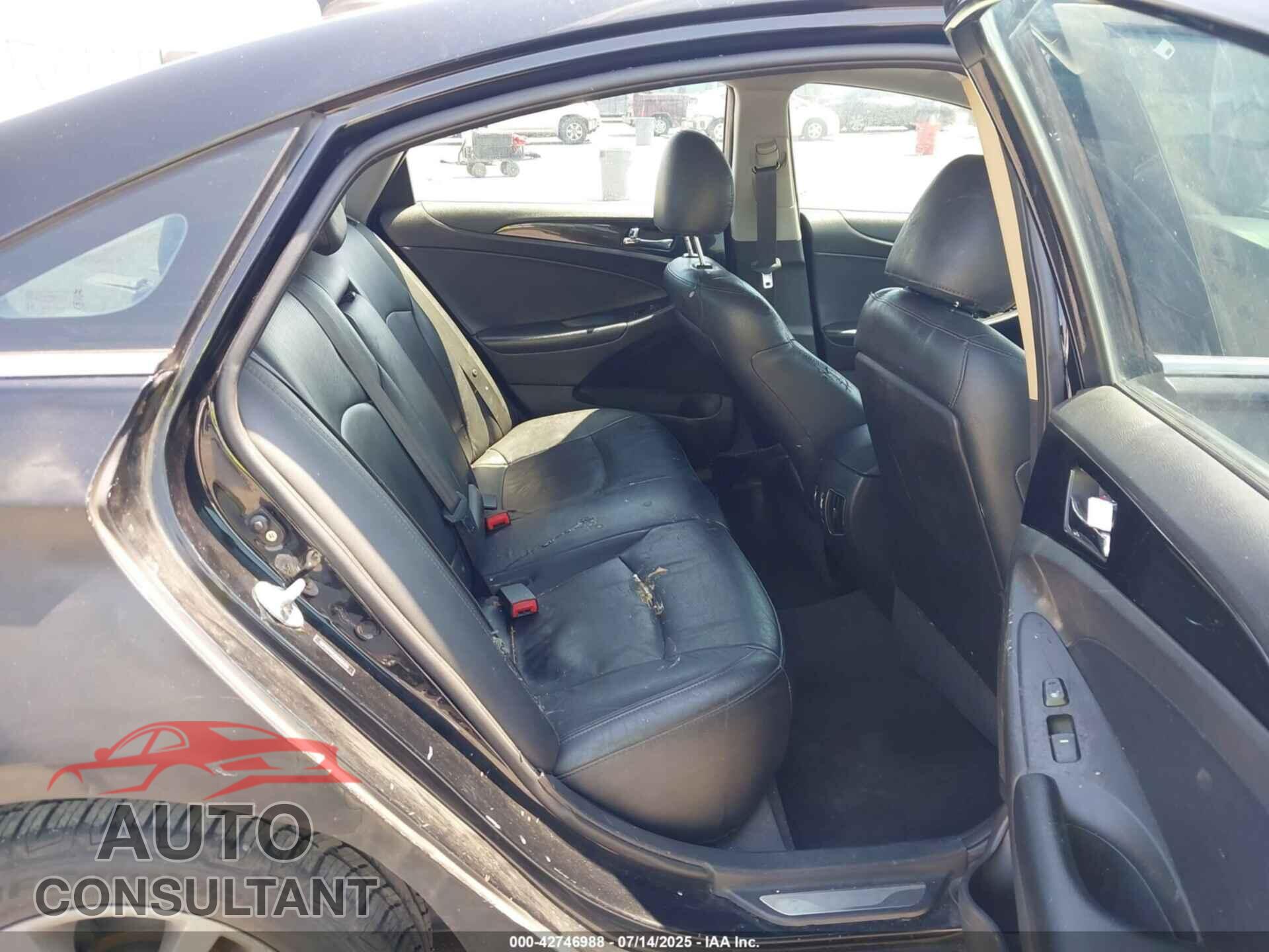 HYUNDAI SONATA 2011 - 5NPEC4AC2BH231341