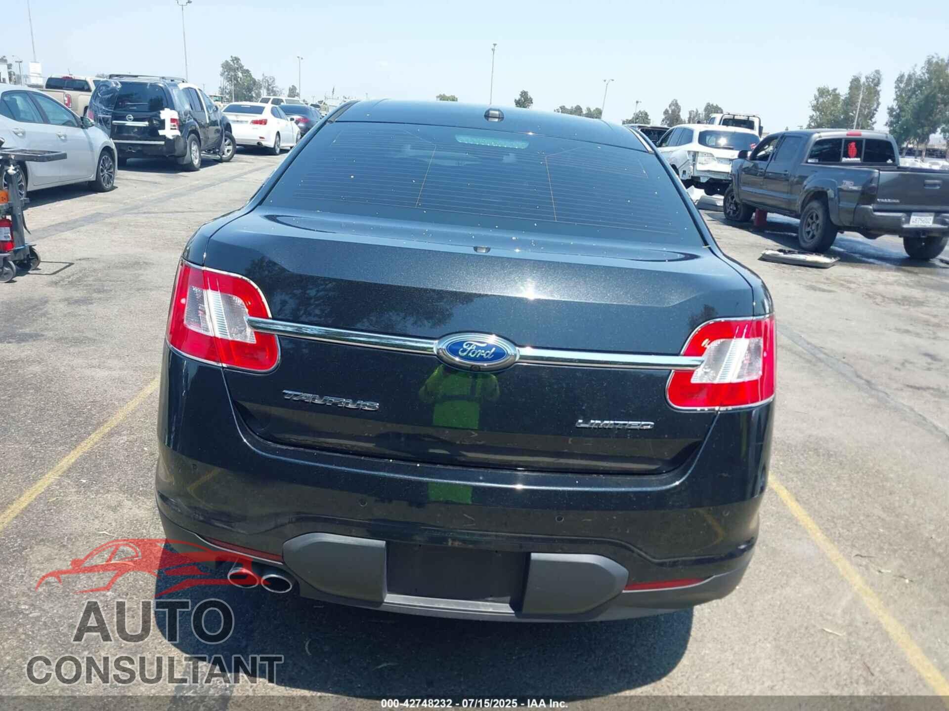FORD TAURUS 2011 - 1FAHP2FWXBG132091