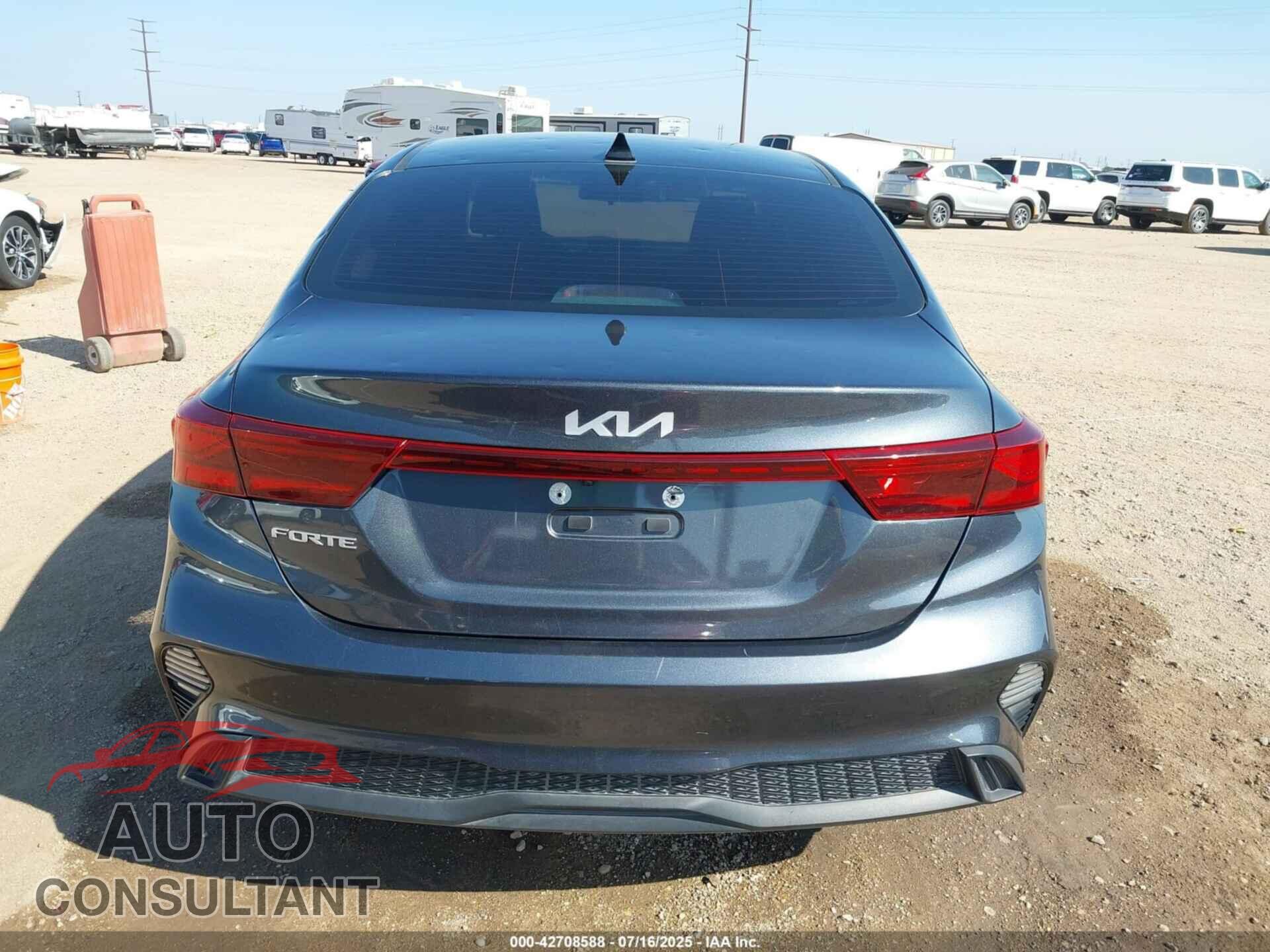 KIA FORTE 2023 - 3KPF24AD3PE505285