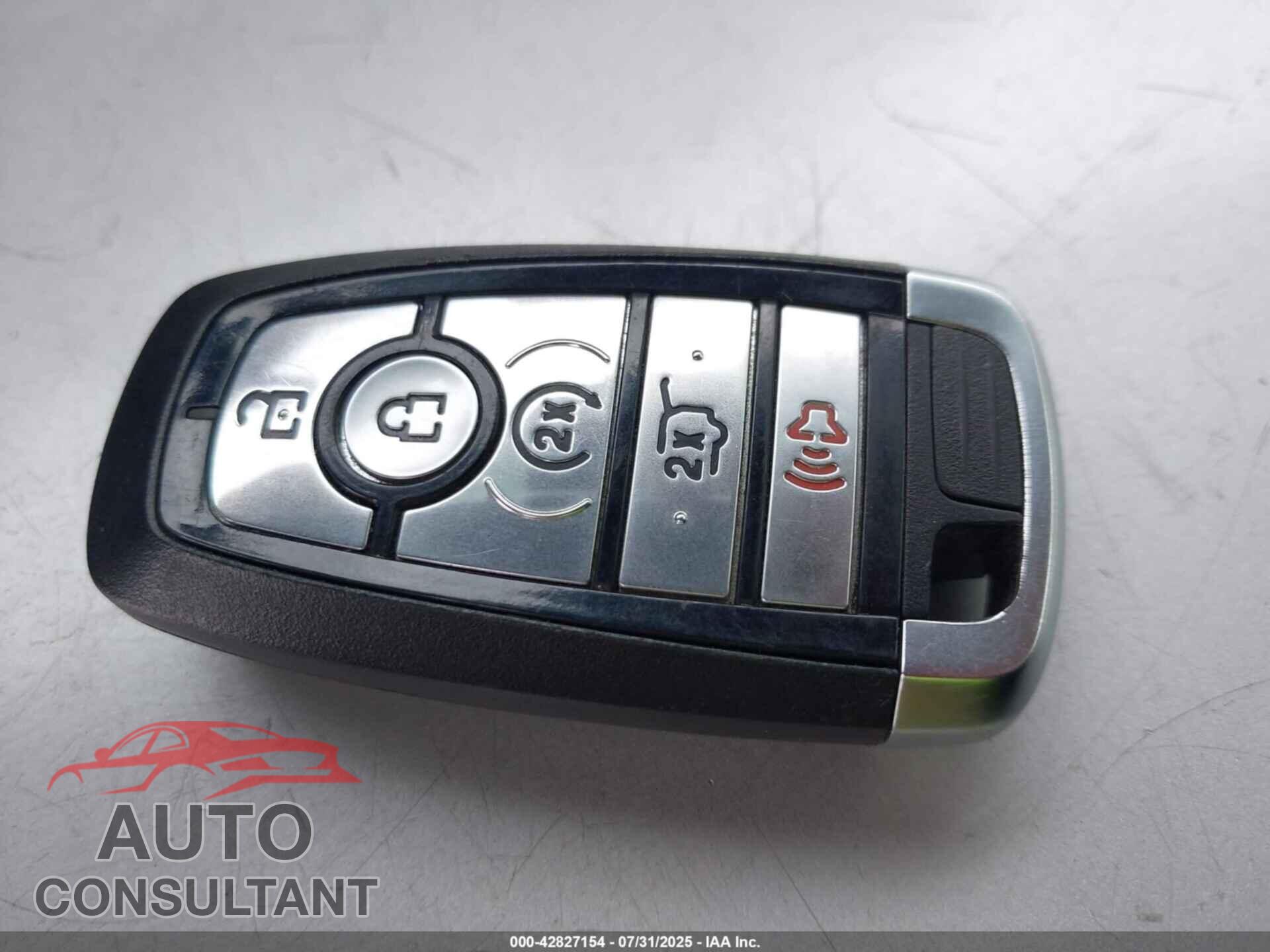 FORD EXPLORER 2023 - 1FMSK7DH6PGA31990
