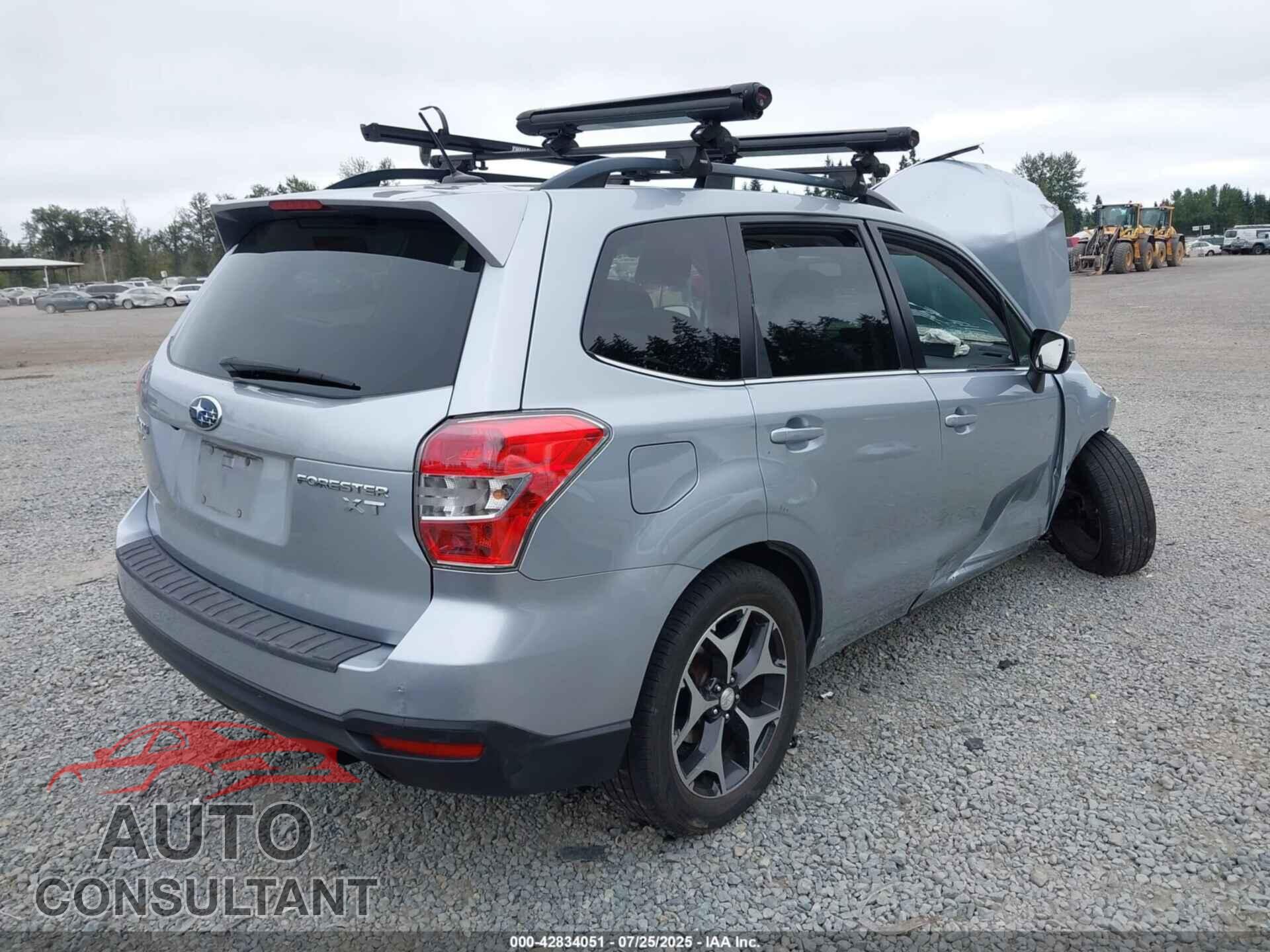 SUBARU FORESTER 2015 - JF2SJGWC2FH446551