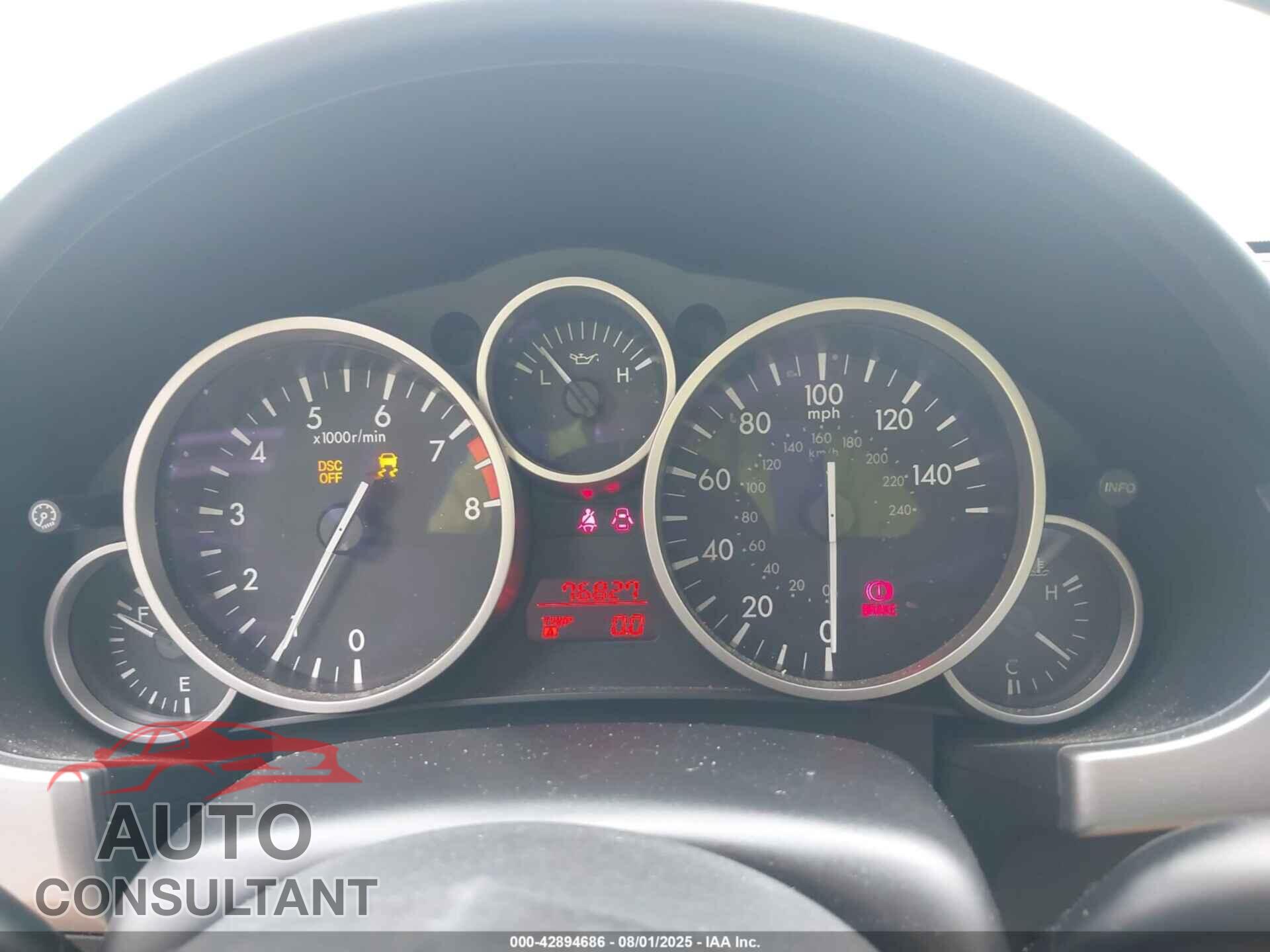 MAZDA MX-5 MIATA 2011 - JM1NC2PF2B0214784