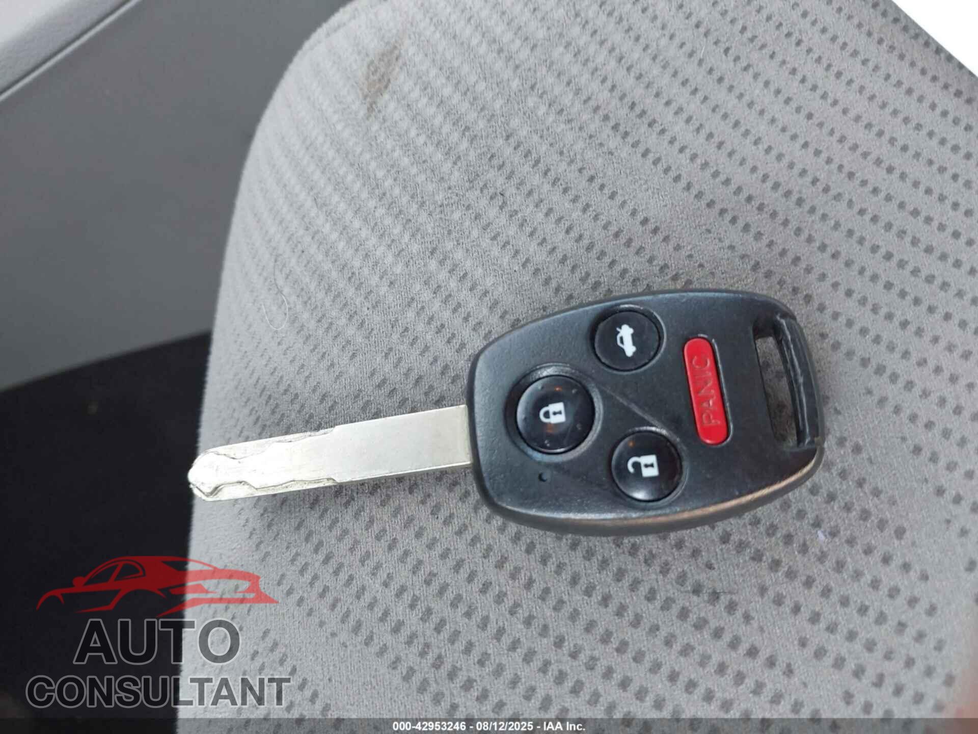 HONDA CIVIC 2012 - 2HGFB2F55CH308205