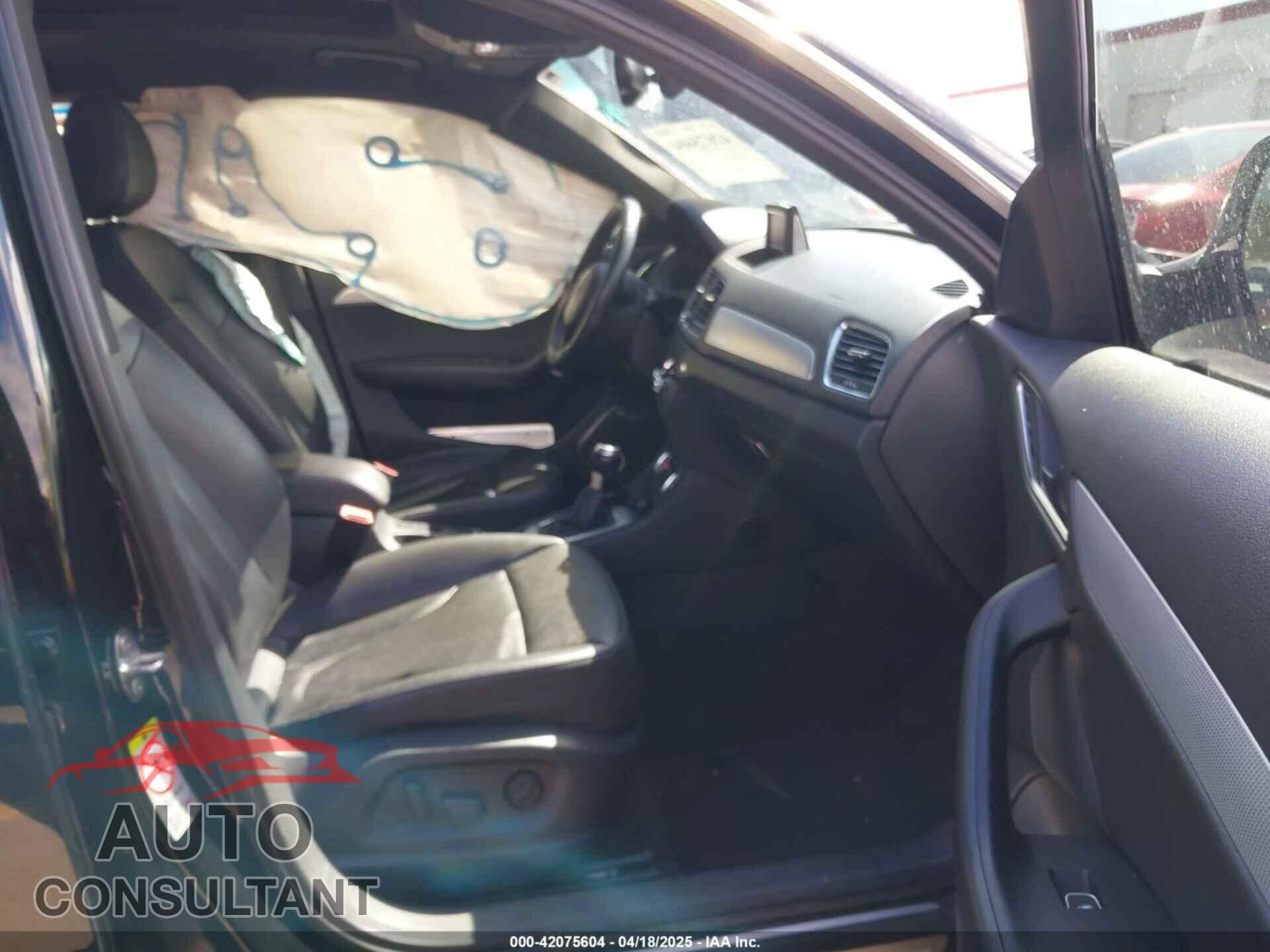 AUDI Q3 2015 - WA1GFCFS5FR009251