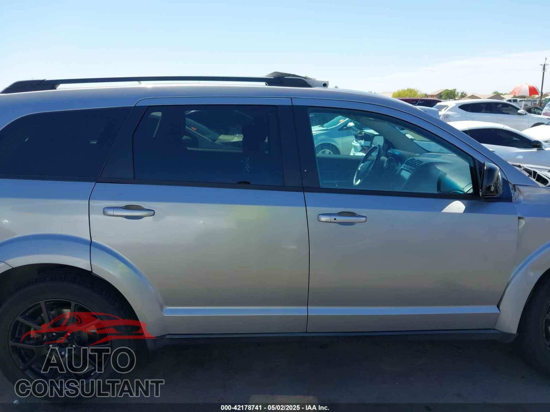DODGE JOURNEY 2015 - 3C4PDCBB2FT747985