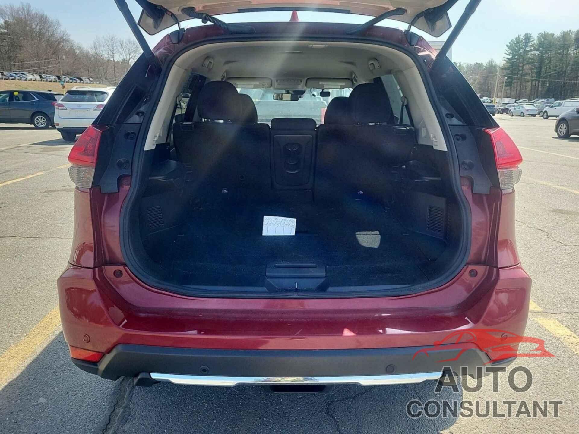 NISSAN ROGUE 2019 - 5N1AT2MV7KC719613