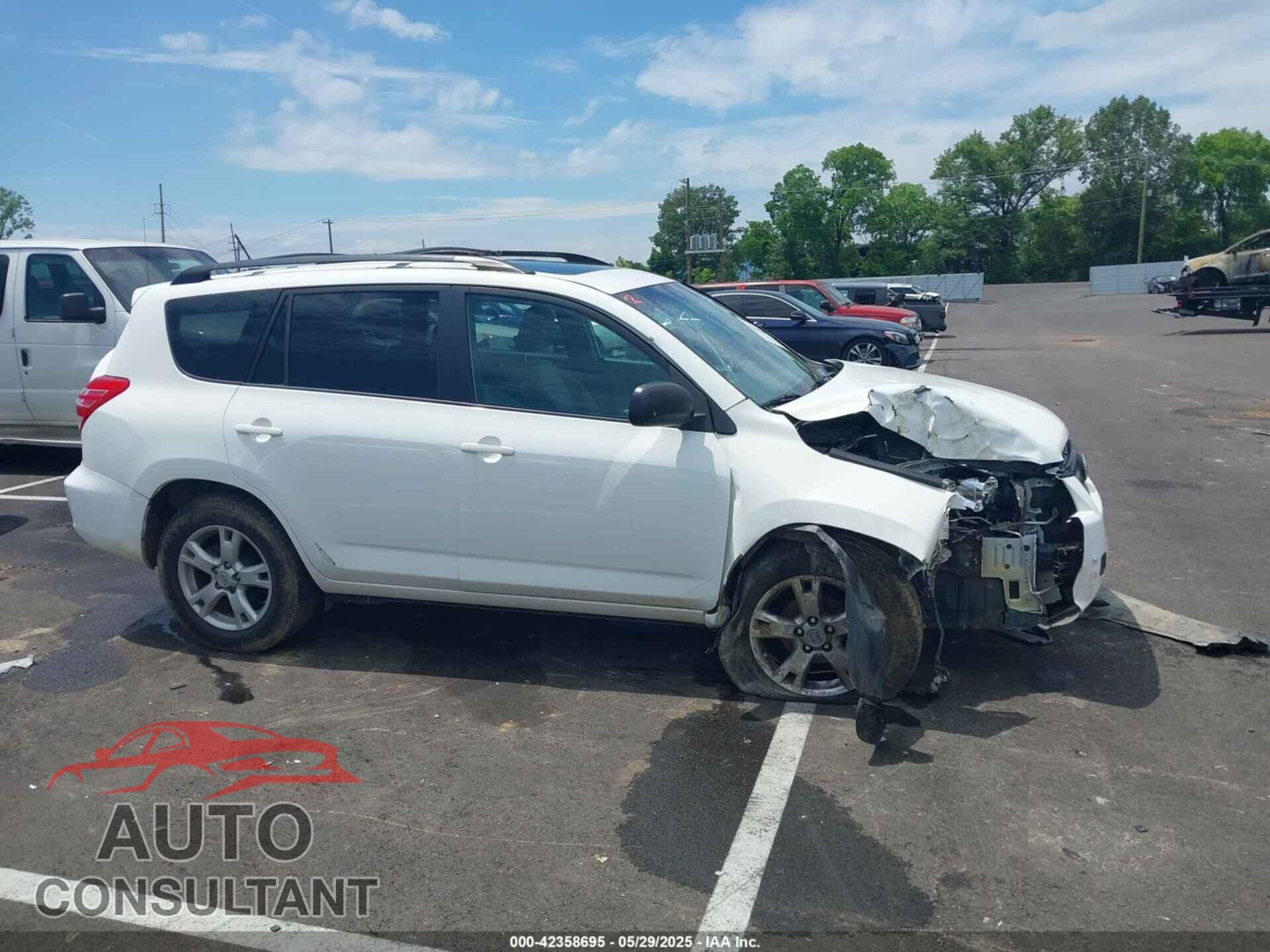 TOYOTA RAV4 2011 - 2T3ZF4DV9BW077452