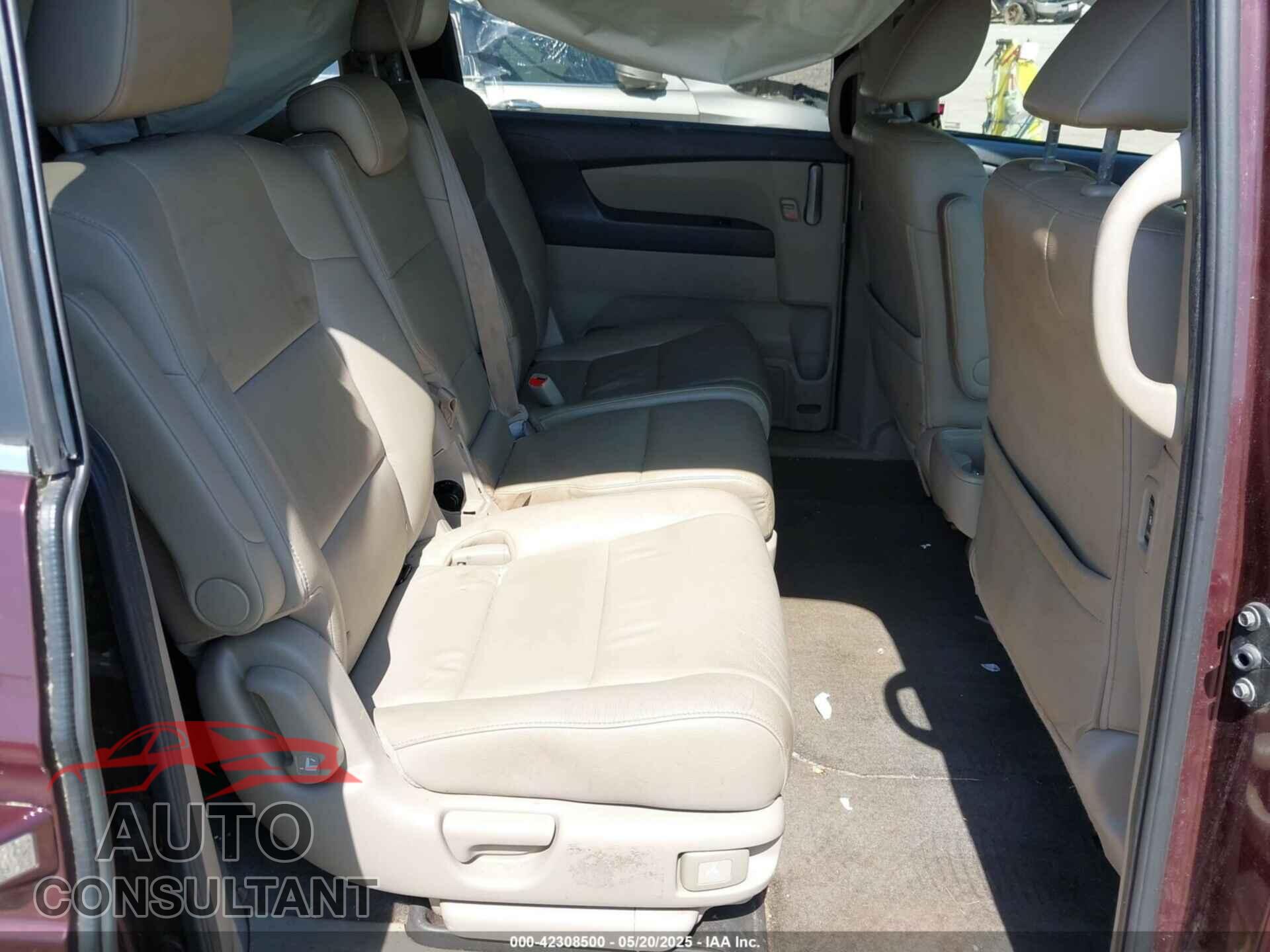 HONDA ODYSSEY 2013 - 5FNRL5H69DB080653