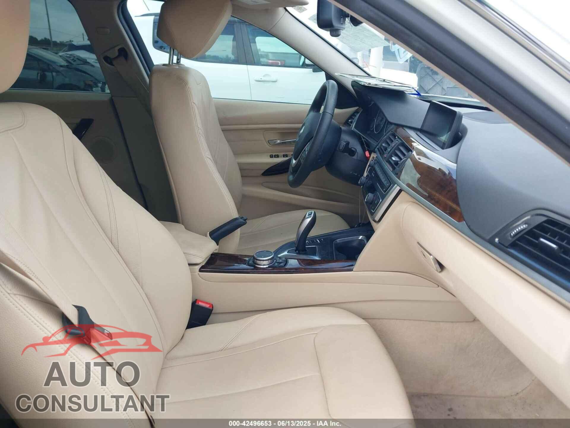 BMW 328I 2015 - WBA3A5G59FNS90255
