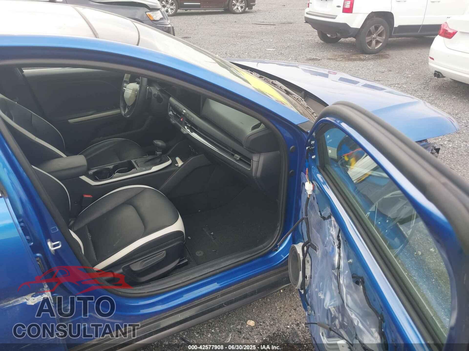 KIA K4 2025 - 3KPFW4DE5SE034290
