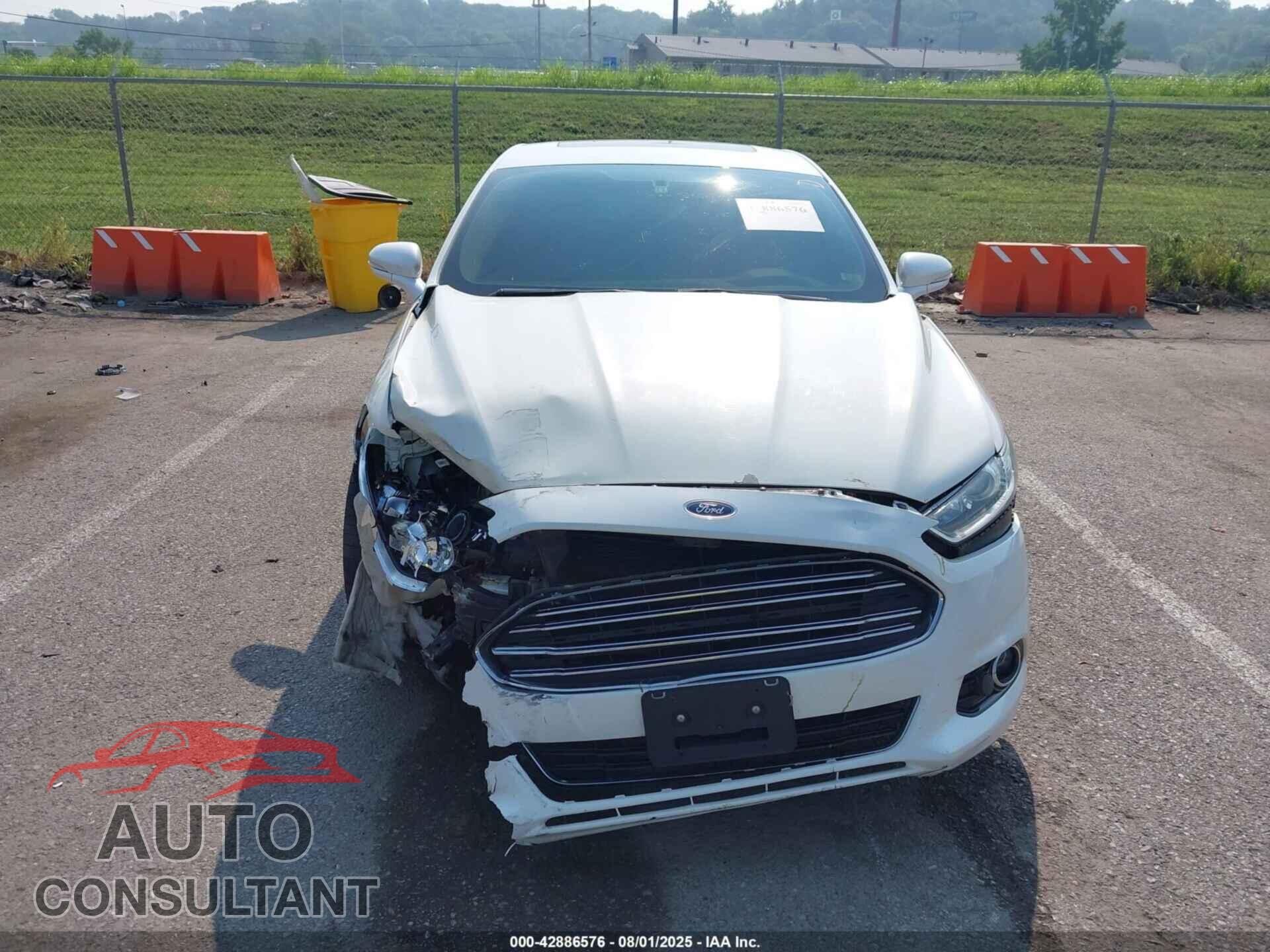FORD FUSION 2015 - 3FA6P0D90FR246365