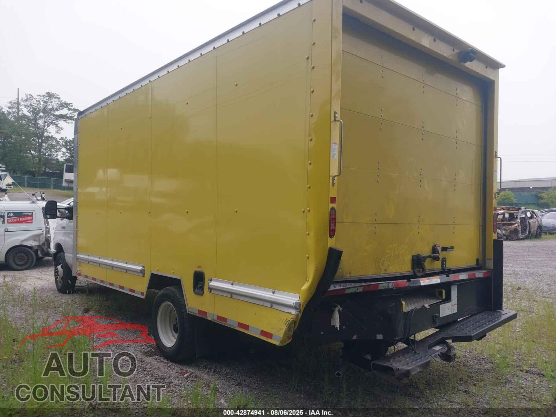 FORD E-350 CUTAWAY 2022 - 1FDWE3FK8NDC29589