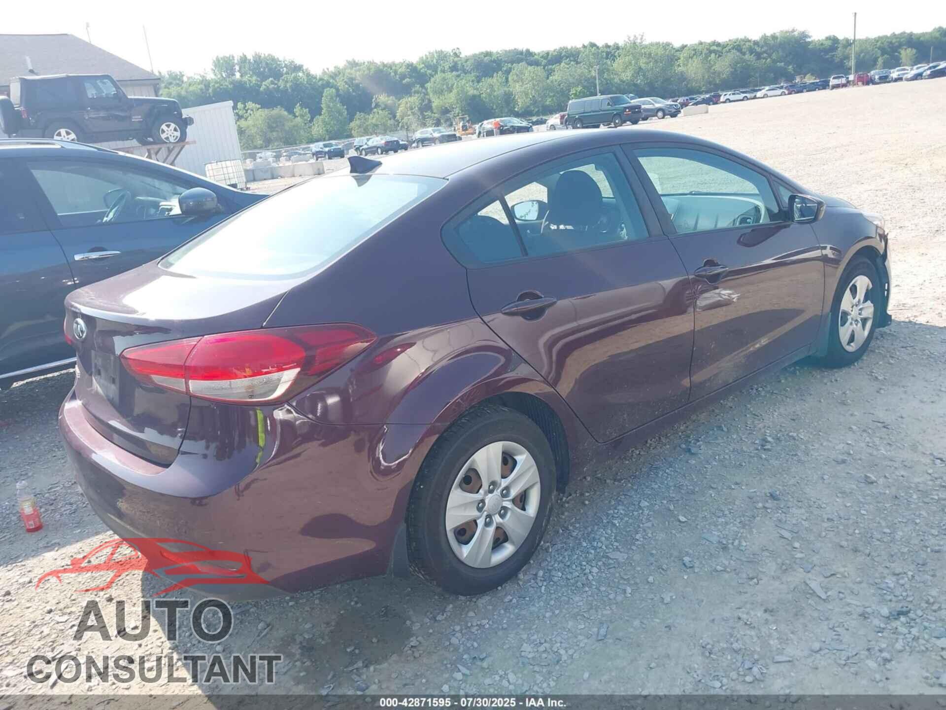 KIA FORTE 2017 - 3KPFK4A76HE136482