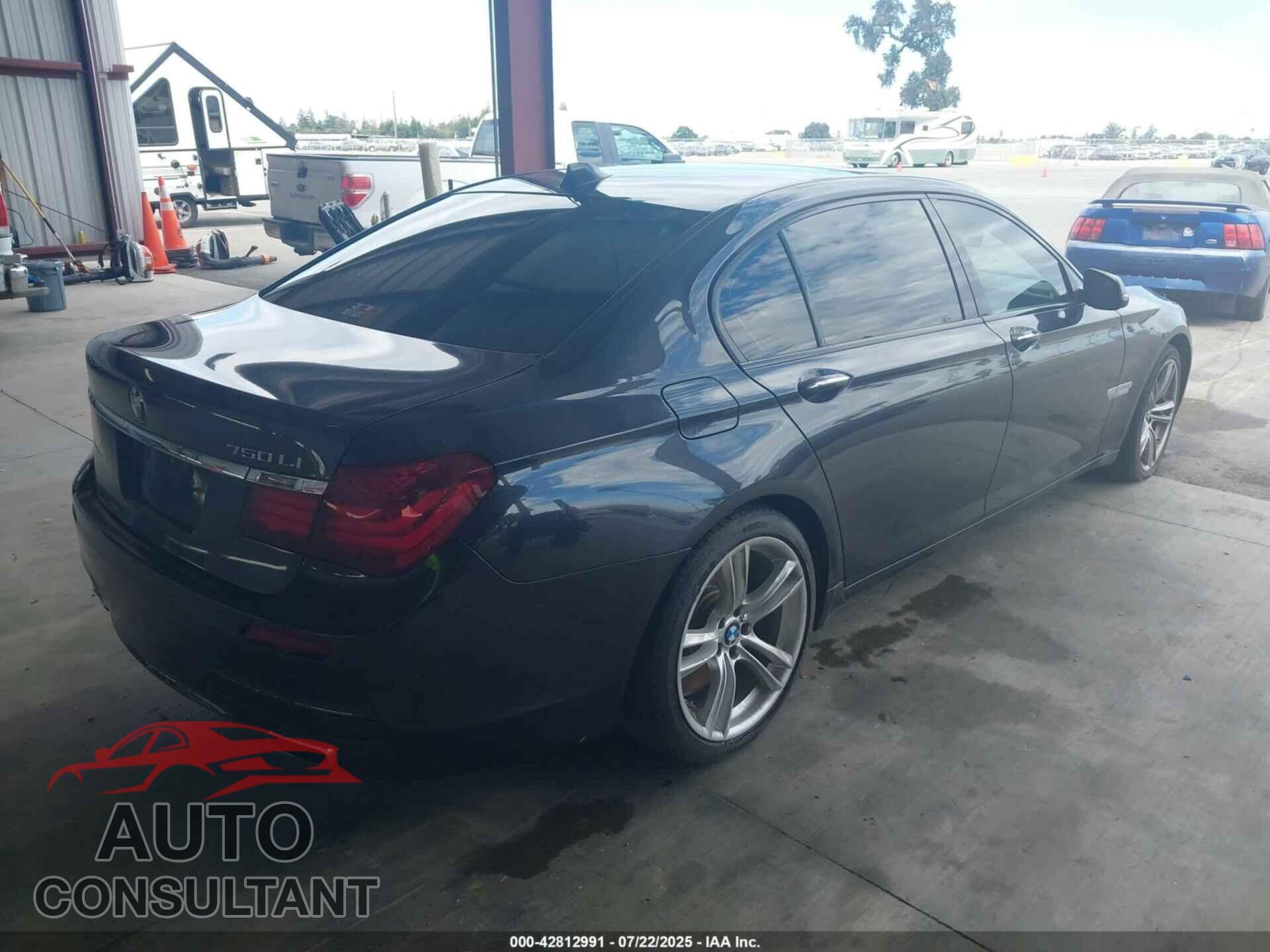 BMW 750LI 2013 - WBAYE8C53DD132336