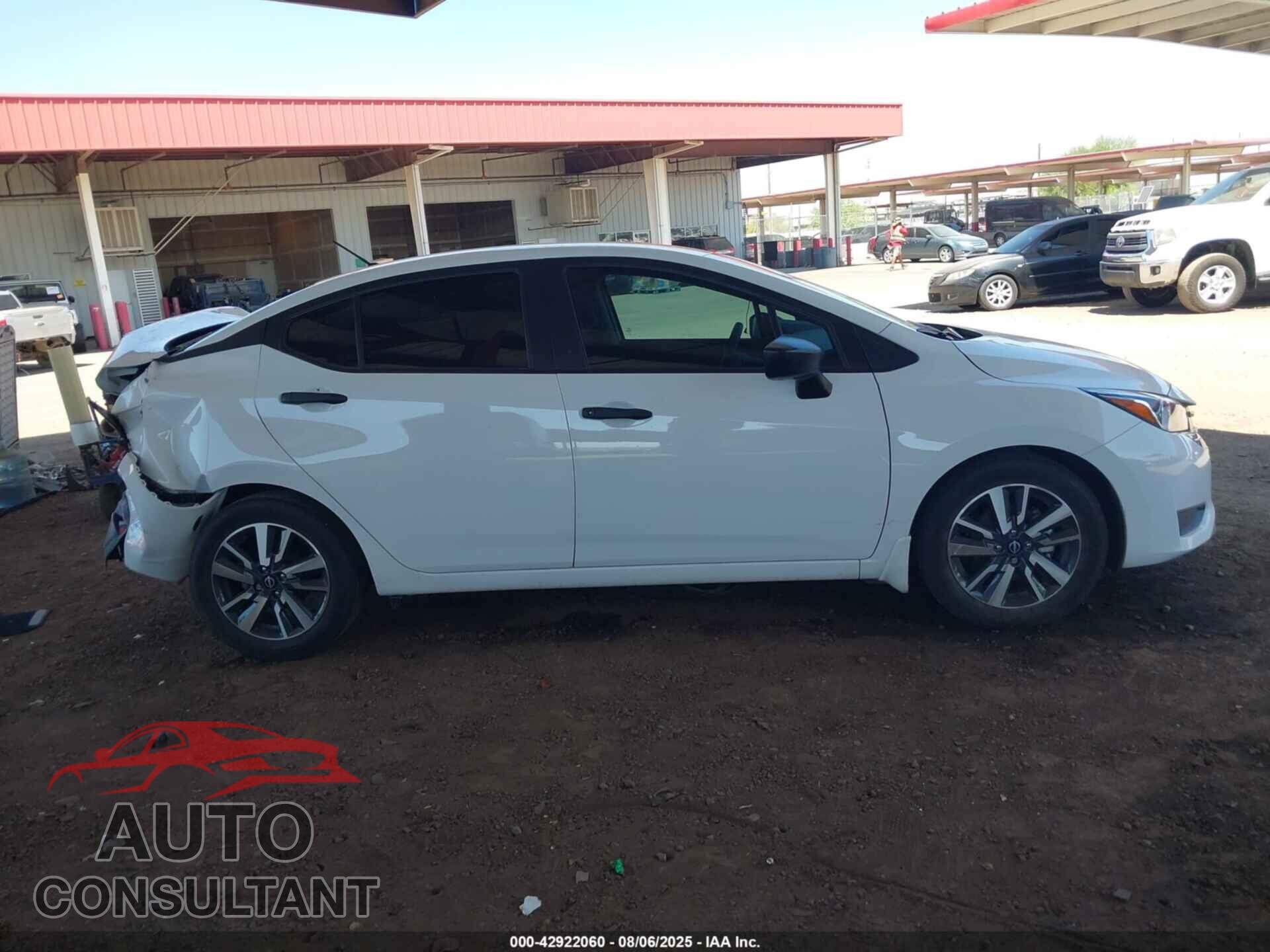 NISSAN VERSA 2023 - 3N1CN8DVXPL824526