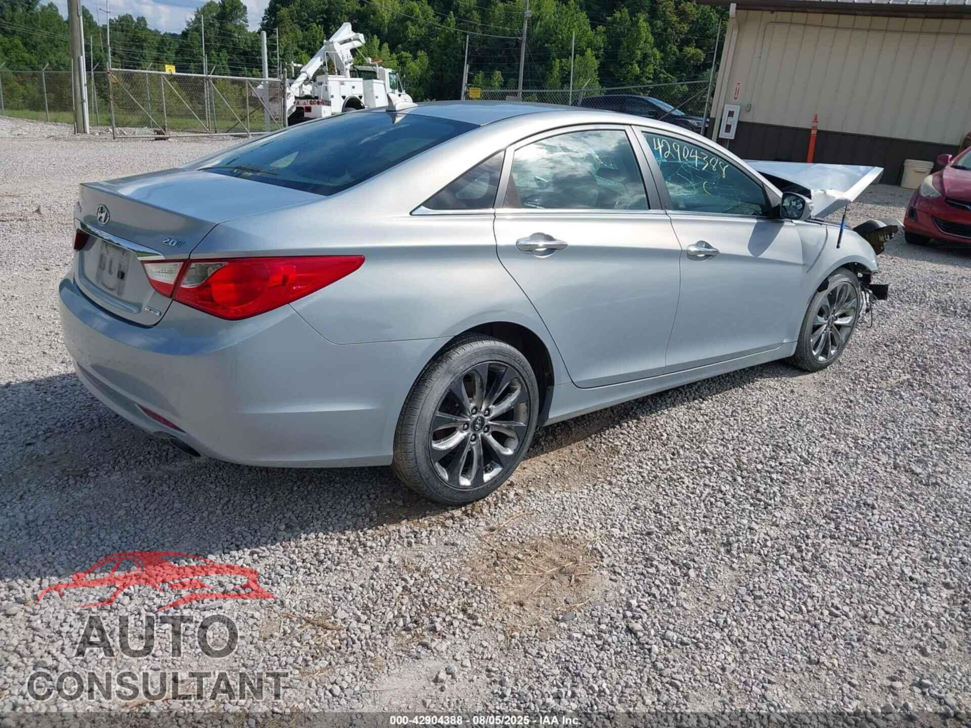 HYUNDAI SONATA 2011 - 5NPEC4AB2BH241035